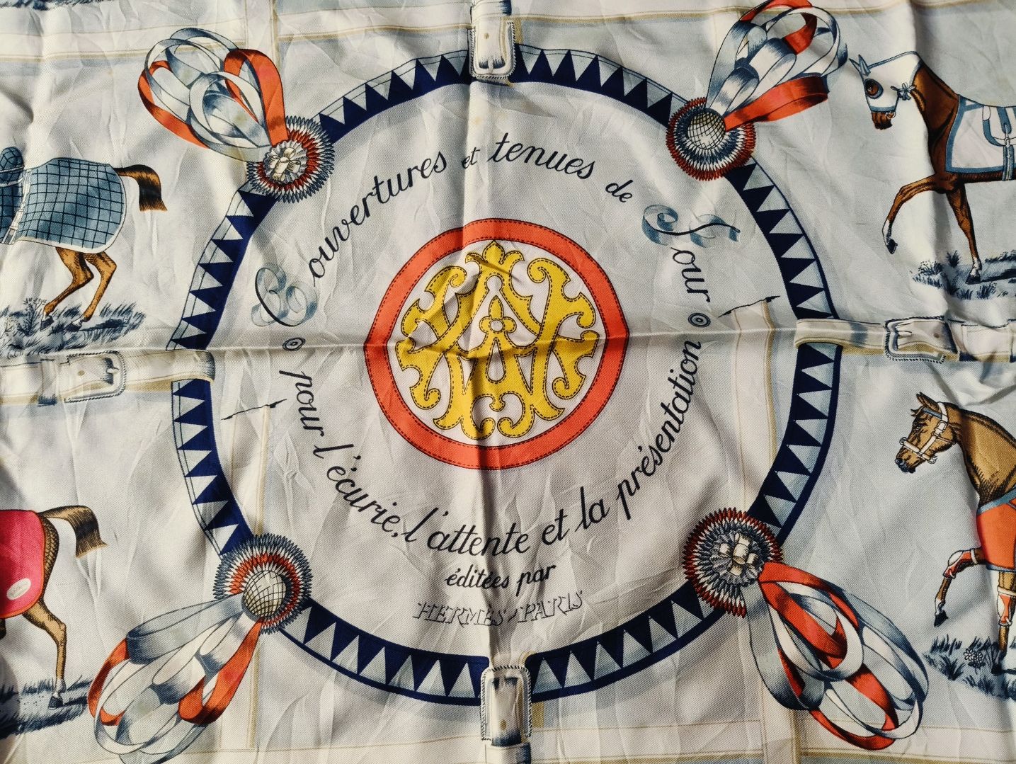 Hermes Hermes silk scarf Couvertures et tenues de four pour Size ONE SIZE - 3 Thumbnail