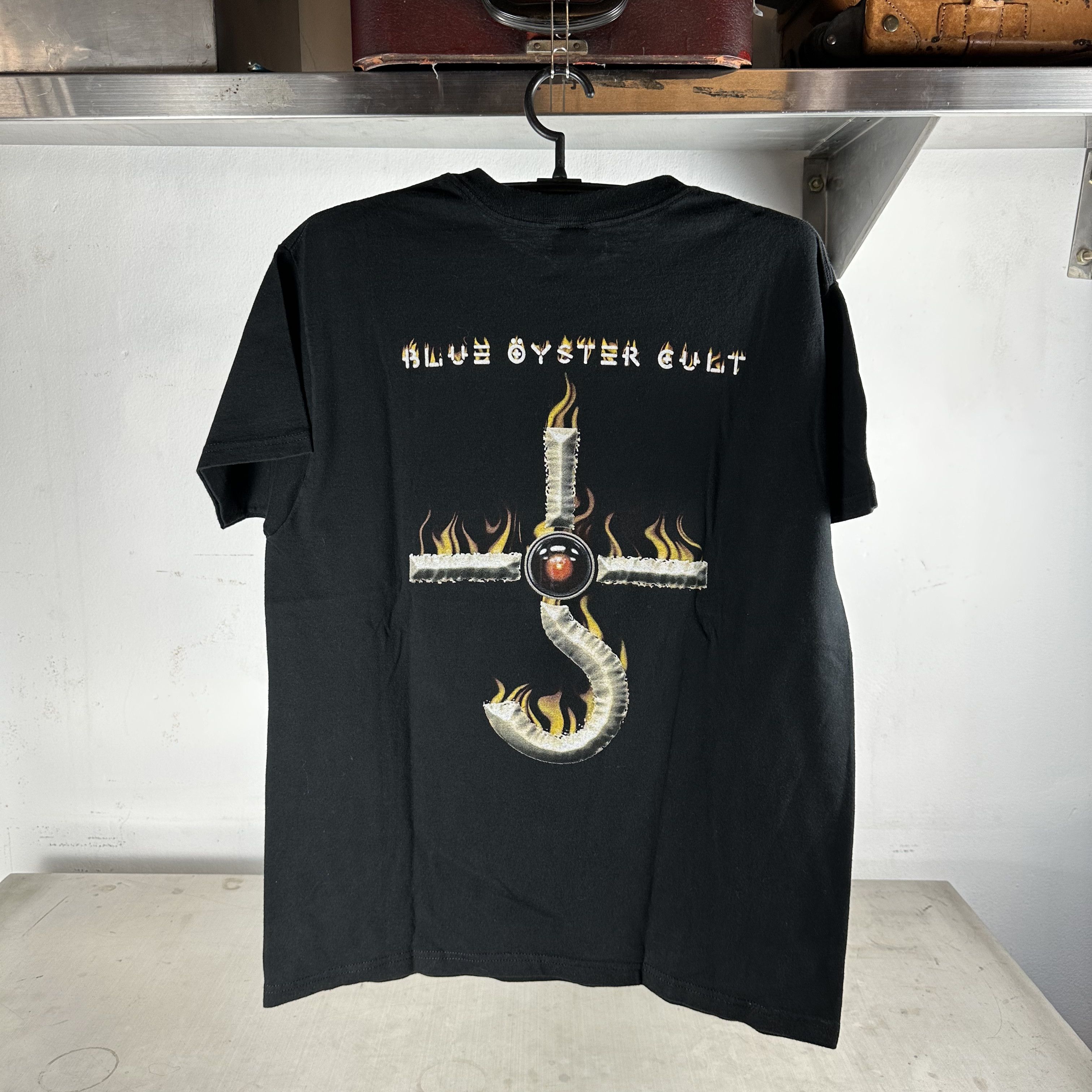 Vintage ​90s Blue Oyster Cult Reaper Godzilla Rock Band T-shirt Size US L / EU 52-54 / 3 - 3 Thumbnail