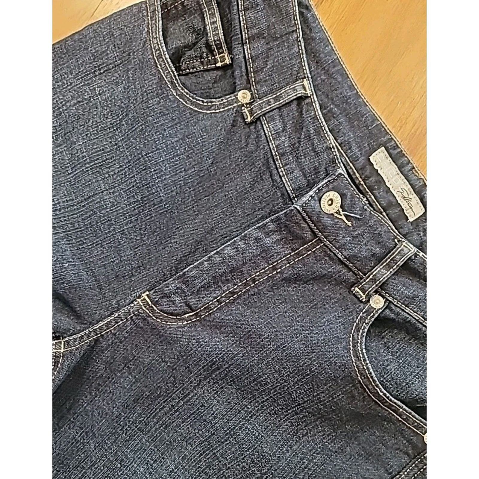 Chicos Chico’s Platinum Jeans Sz 1S Short Dark Wash Bootcut Size 30" / US 8 / IT 44 - 1 Thumbnail