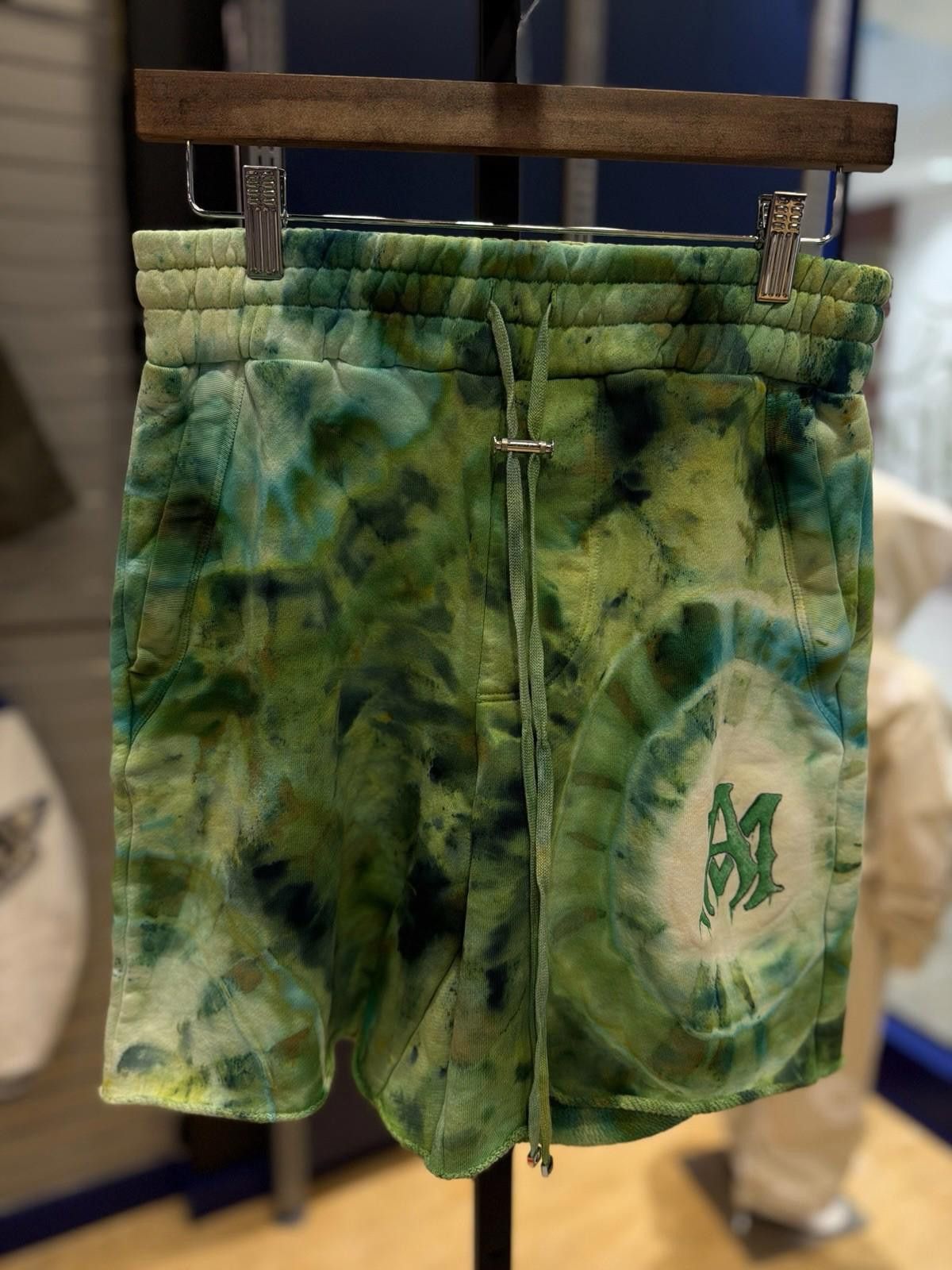 Amiri AMIRI TIE DYE MA SWEATSHORTS S22MJL025 SIZE (M) New Green Size US 32 / EU 48 - 5 Thumbnail