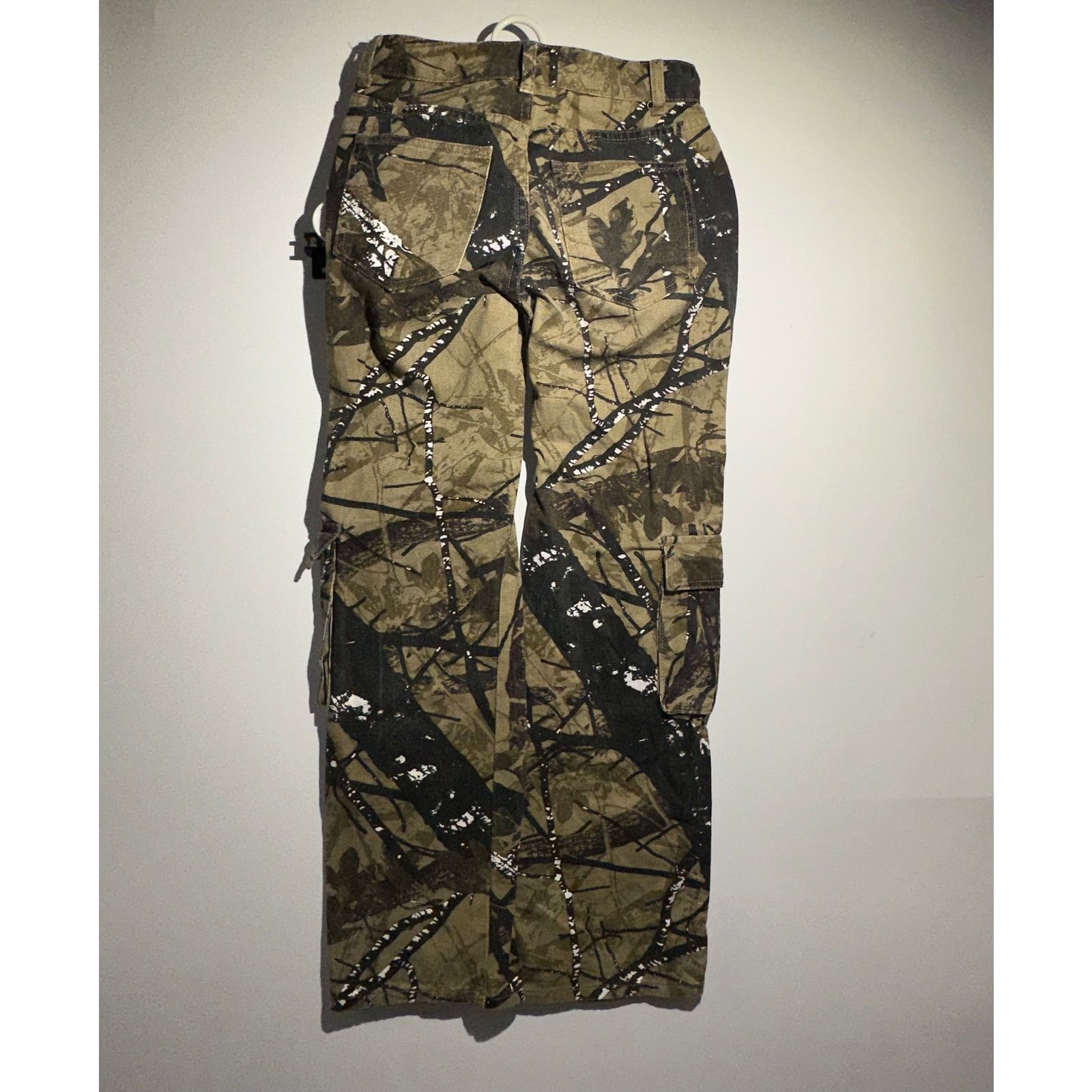 & Other Stories Camouflage Cargo Jeans No Size Tag 15” On The Waist Size US 28 / EU 44 - 7 Thumbnail