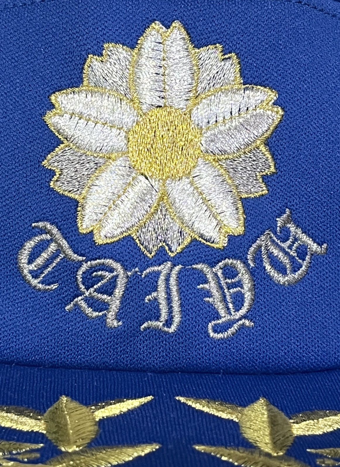 Japanese Brand 🌸Vintage Japan Gothic Floral Gold Embroidery Cap YKK Size ONE SIZE - 3 Thumbnail