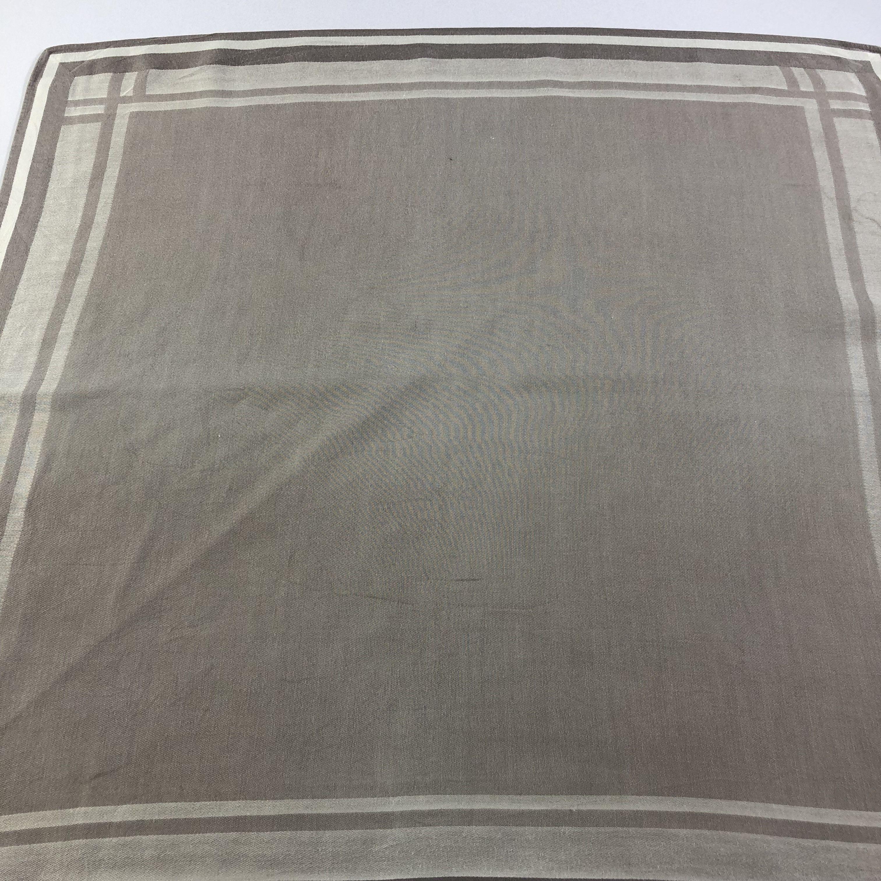 Givenchy Givenchy Handkerchief Neckerchief Bandana H1991 Size ONE SIZE - 5 Thumbnail
