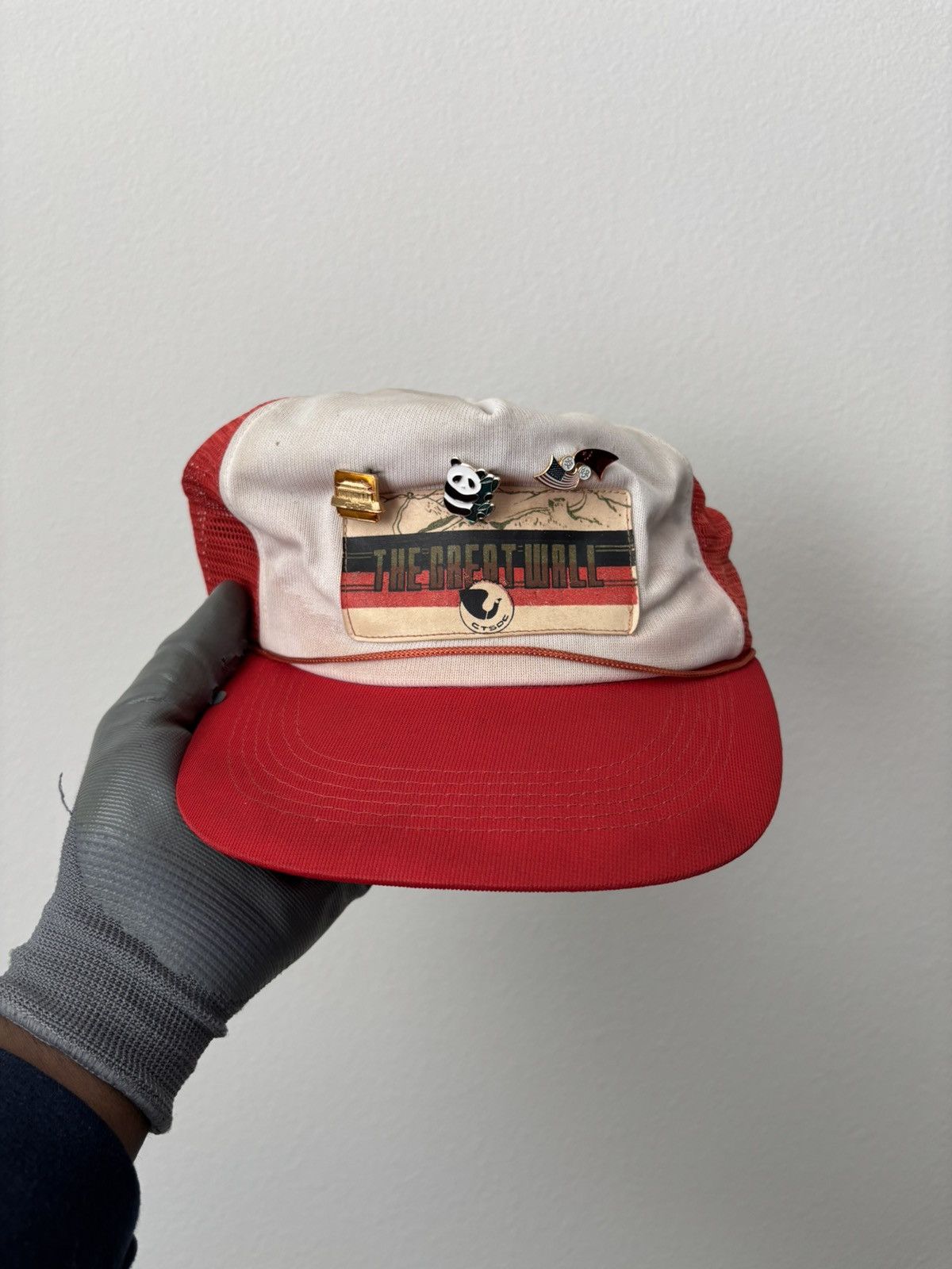 Vintage Vintage ‘The Great Wall” Trucker Hat Size ONE SIZE - 1 Thumbnail