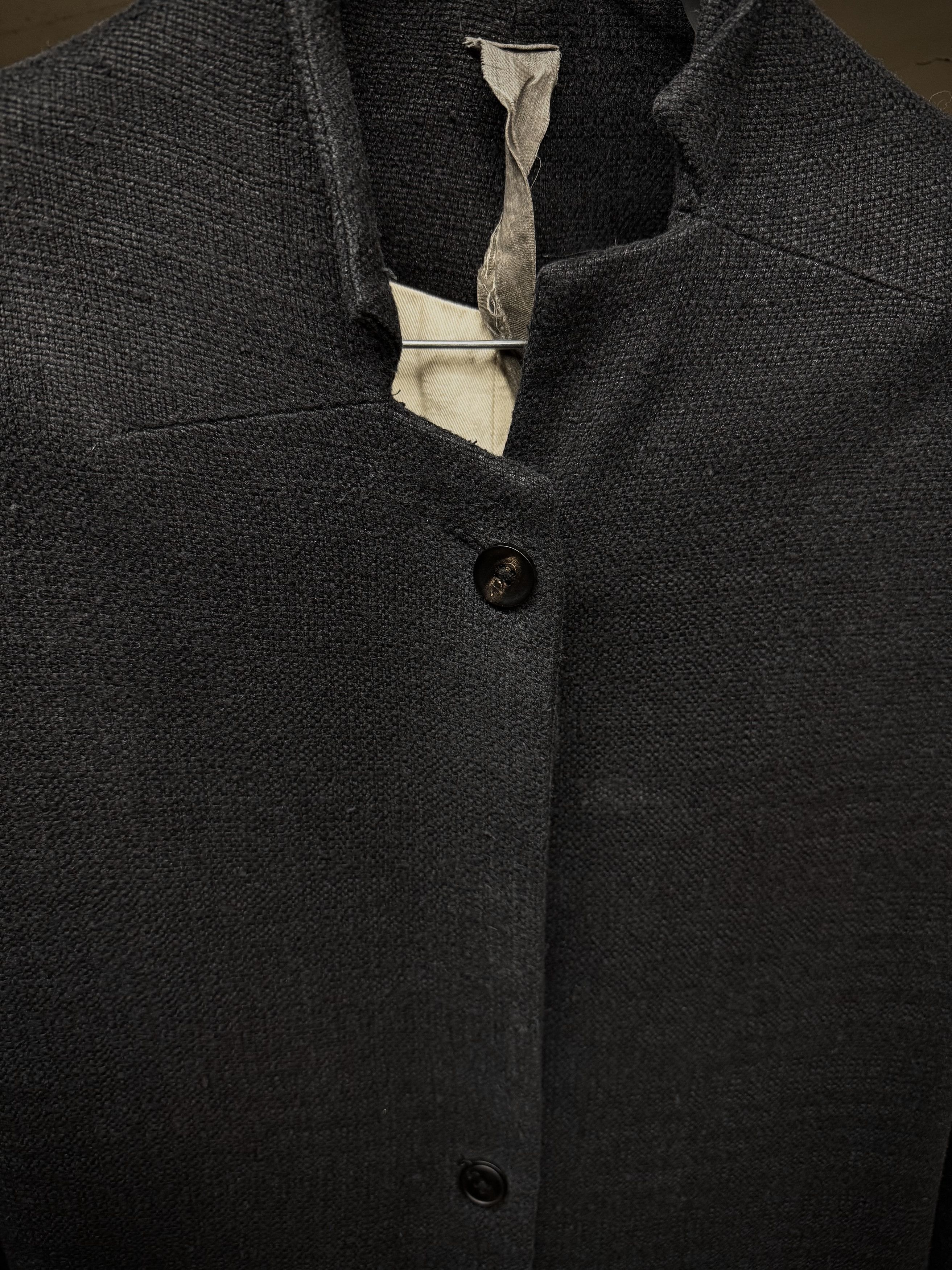 Aleksandr Manamis Aleksandr Manamïs Charcoal Grey Raw Silk Frayed Hem Coat Size US S / EU 44-46 / 1 - 3 Thumbnail