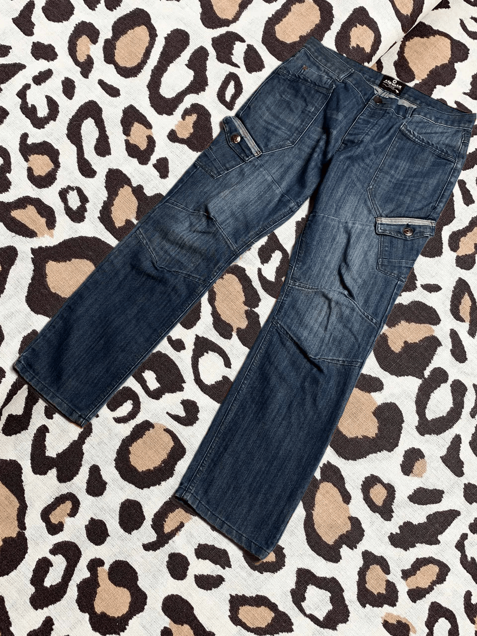 Airwalk Y2K Airwalk Distressed Jeans Size US 34 / EU 50 - 1 Thumbnail