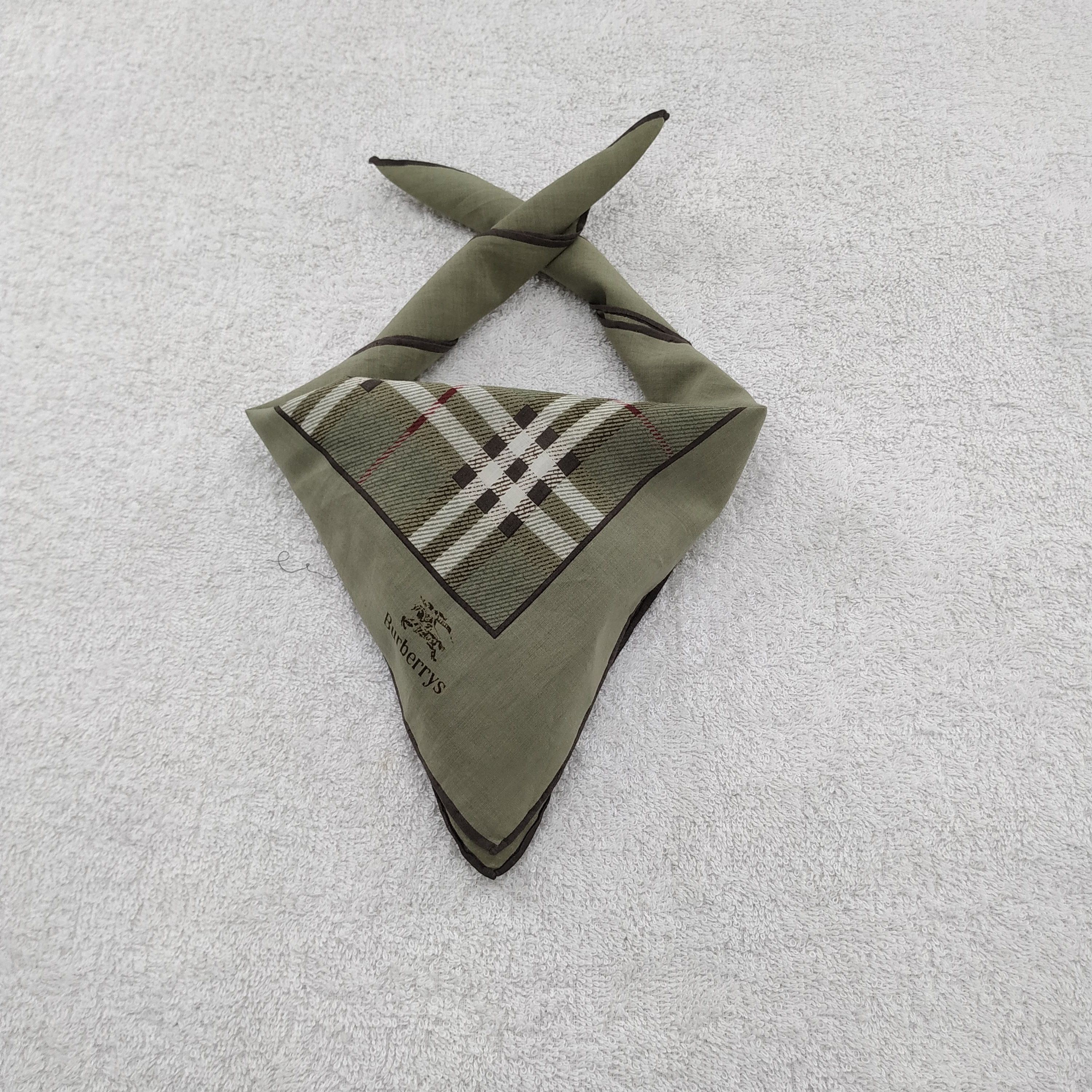 Burberry × Vintage Burberry Bandana / Handkerchief / Neckerchief - S033 Size ONE SIZE - 3 Thumbnail