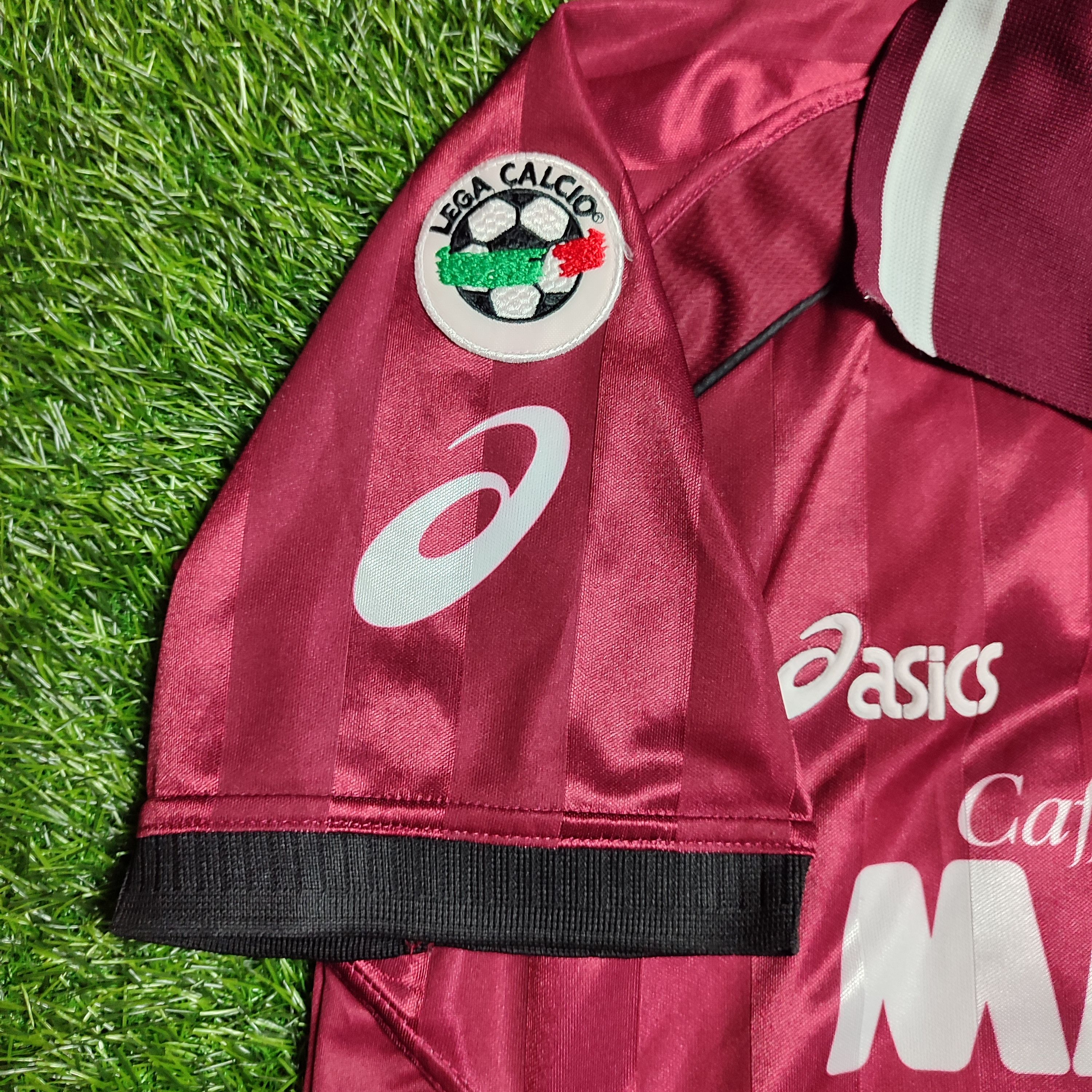 Asics Reggina Home 2002-03 Nakamura #10 Soccer Jersey Size US M / EU 48-50 / 2 - 9 Thumbnail