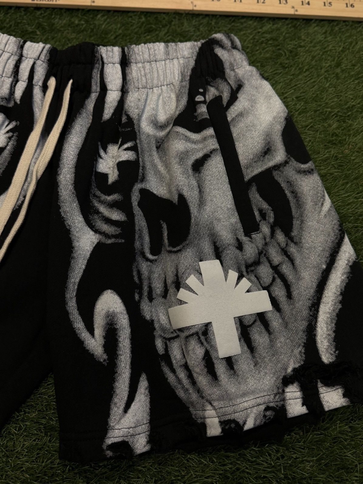 Vertabrae Vertabrae Skeleton Shorts Black White Size S (NEW) Size US 27 - 4 Thumbnail
