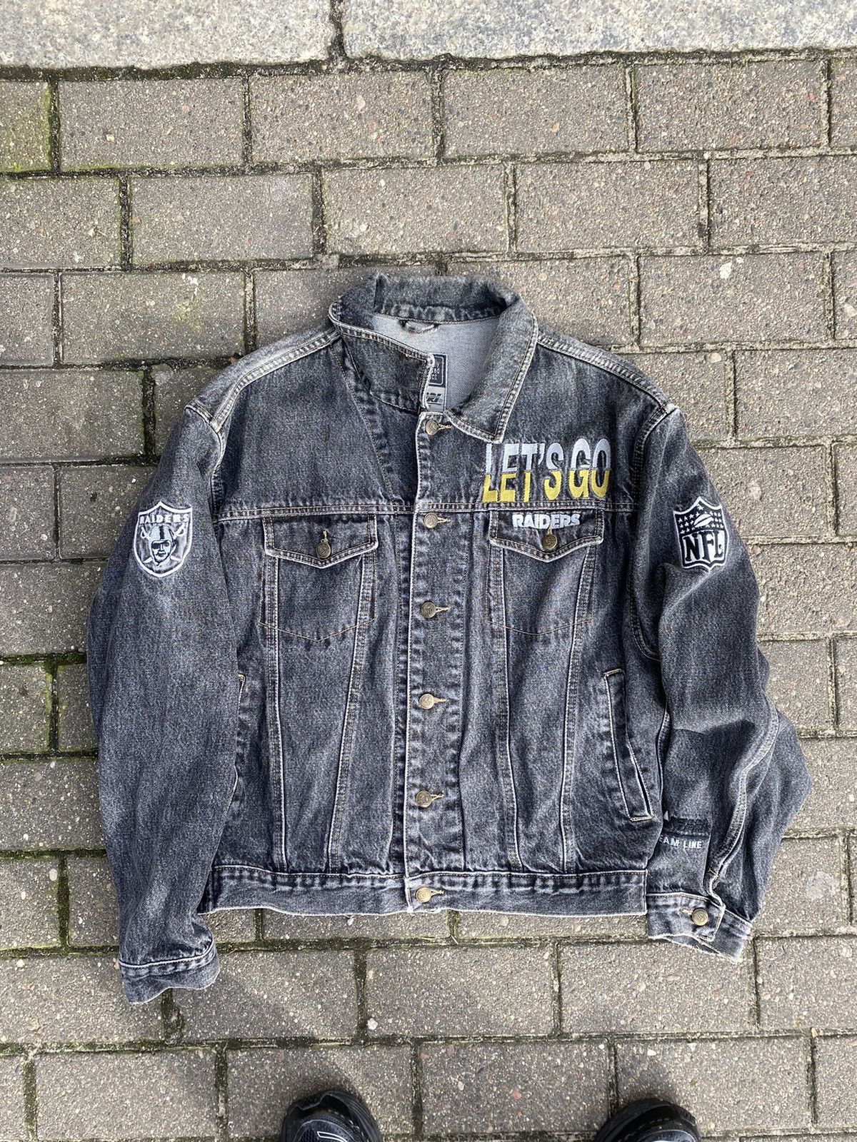 image of Vintage Nfl Los Angeles Raiders Spellout Denim Jacket in Grey, Men's (Size Medium)
