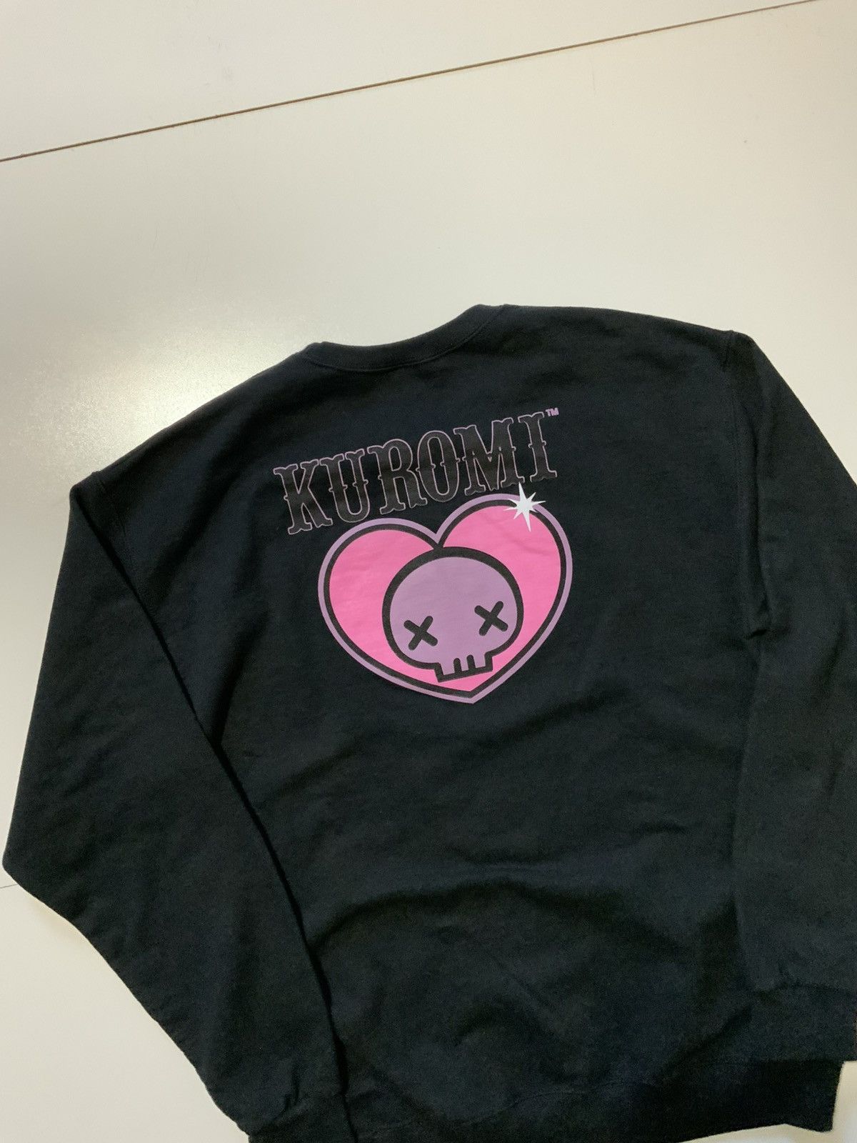 Other Kuromi By Sanrio BioWorld Anime Heart Skull Sweatshirt Size US L / EU 52-54 / 3 - 4 Thumbnail