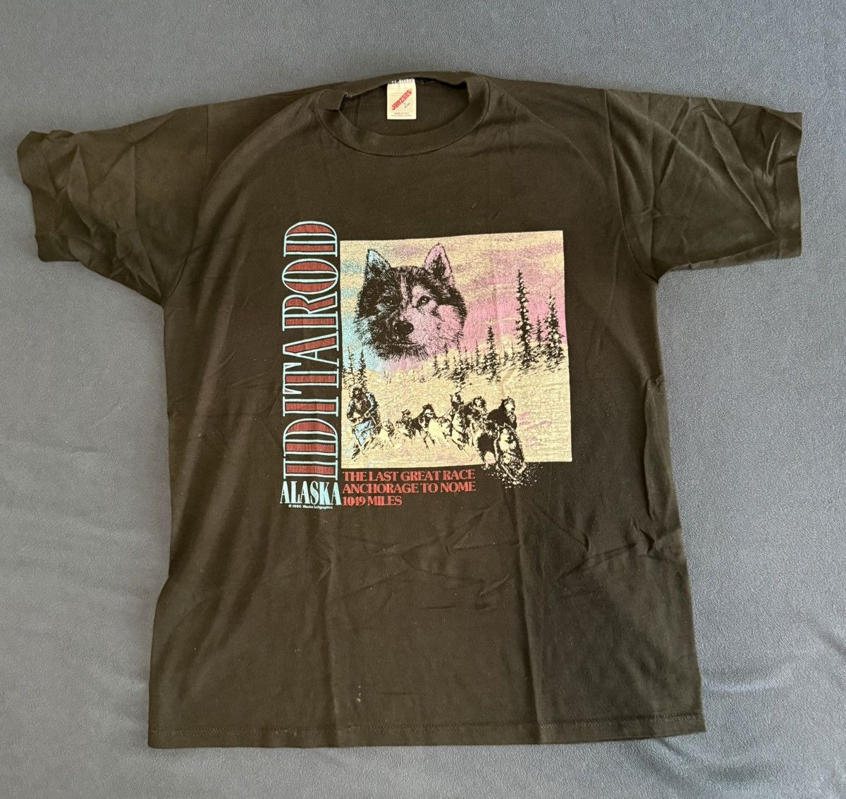 Vintage Vintage Alaska T Shirt - M Size US L / EU 52-54 / 3 - 1 Thumbnail