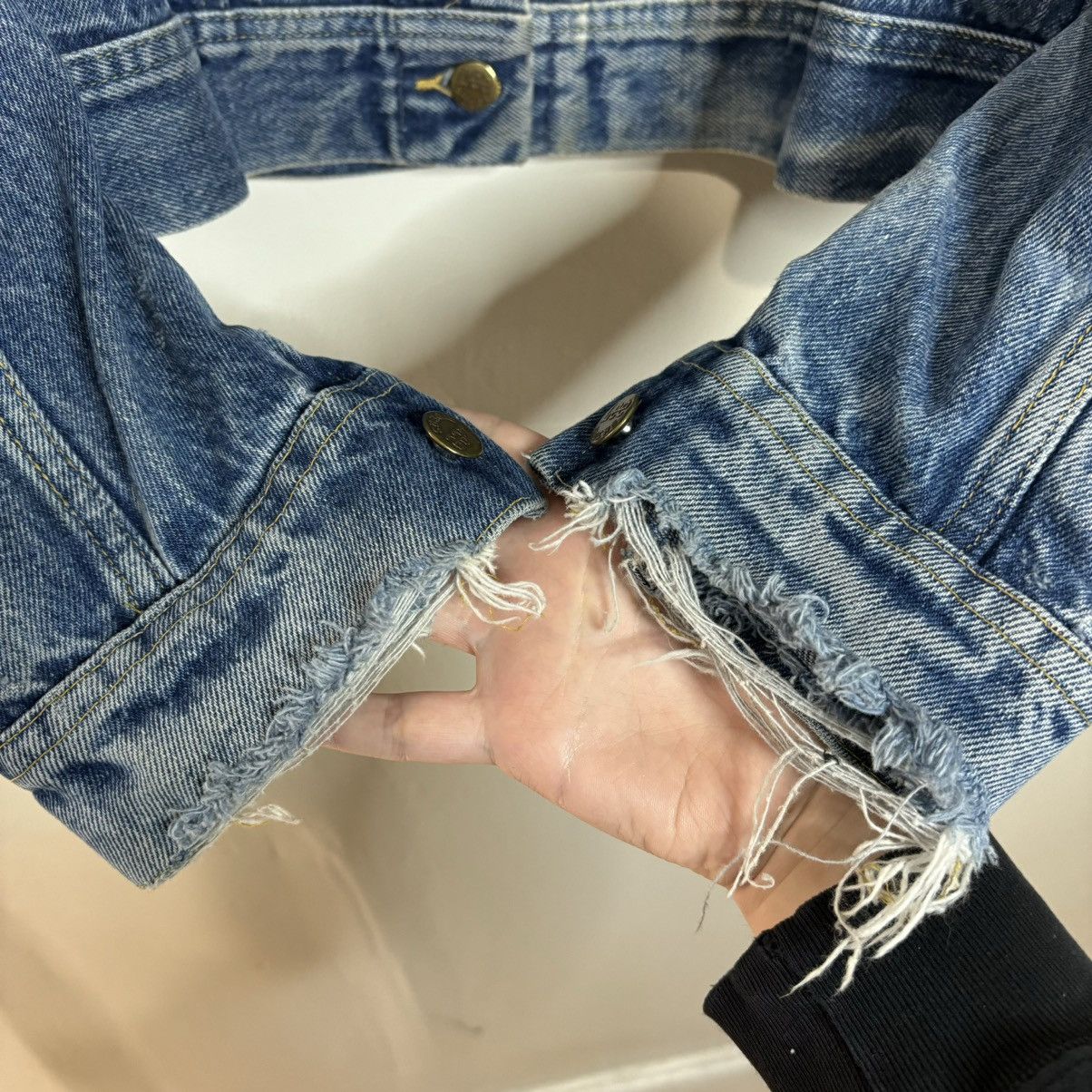 Lee × Vintage Vintage 80s Lee Rider Faded Midwash Blue Boxy Denim Jacket Size US S / EU 44-46 / 1 - 7 Thumbnail