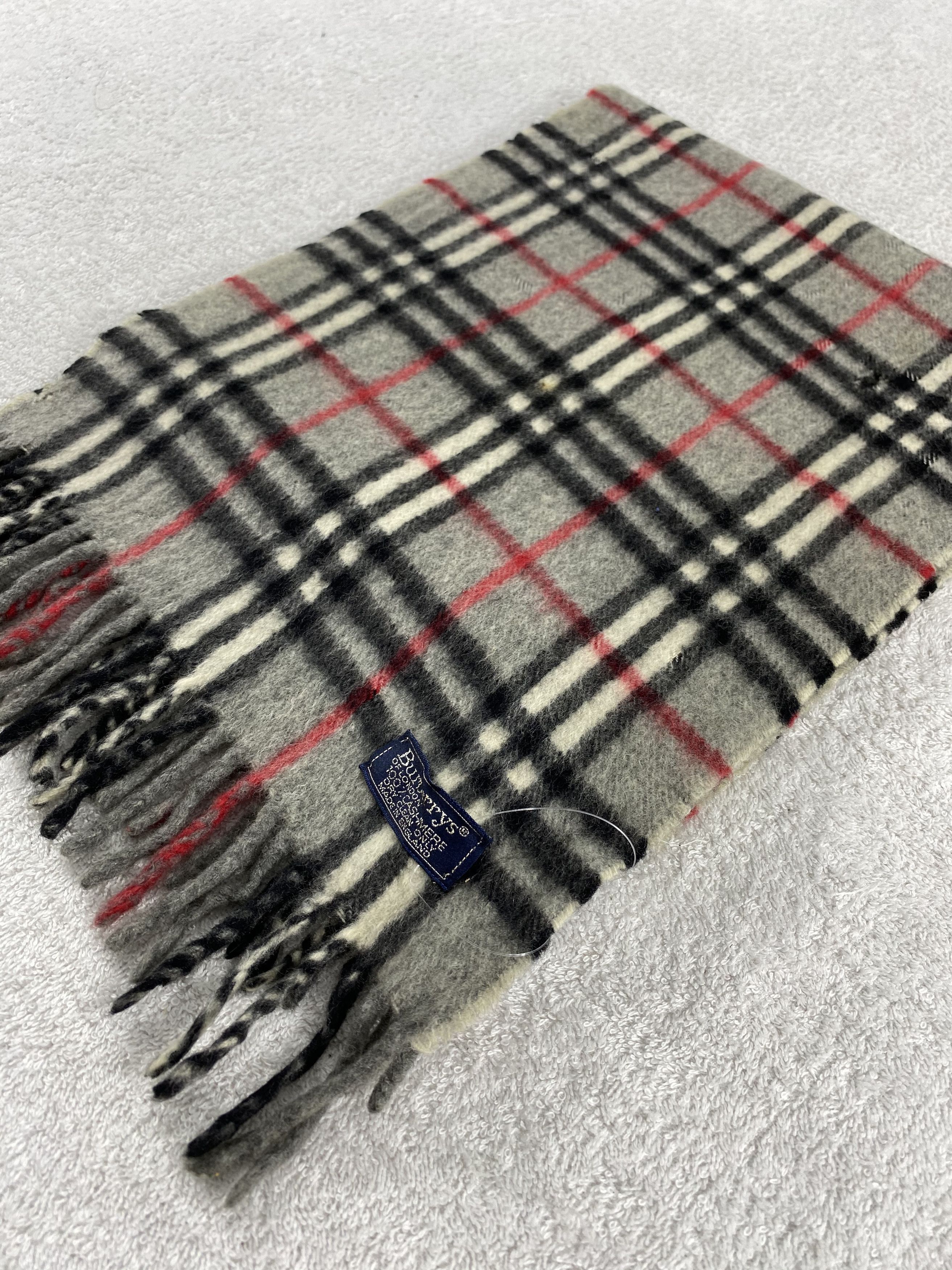 Burberry Vintage Burberry Scarf/Muffler/Neckwear MF607 Size ONE SIZE - 3 Thumbnail