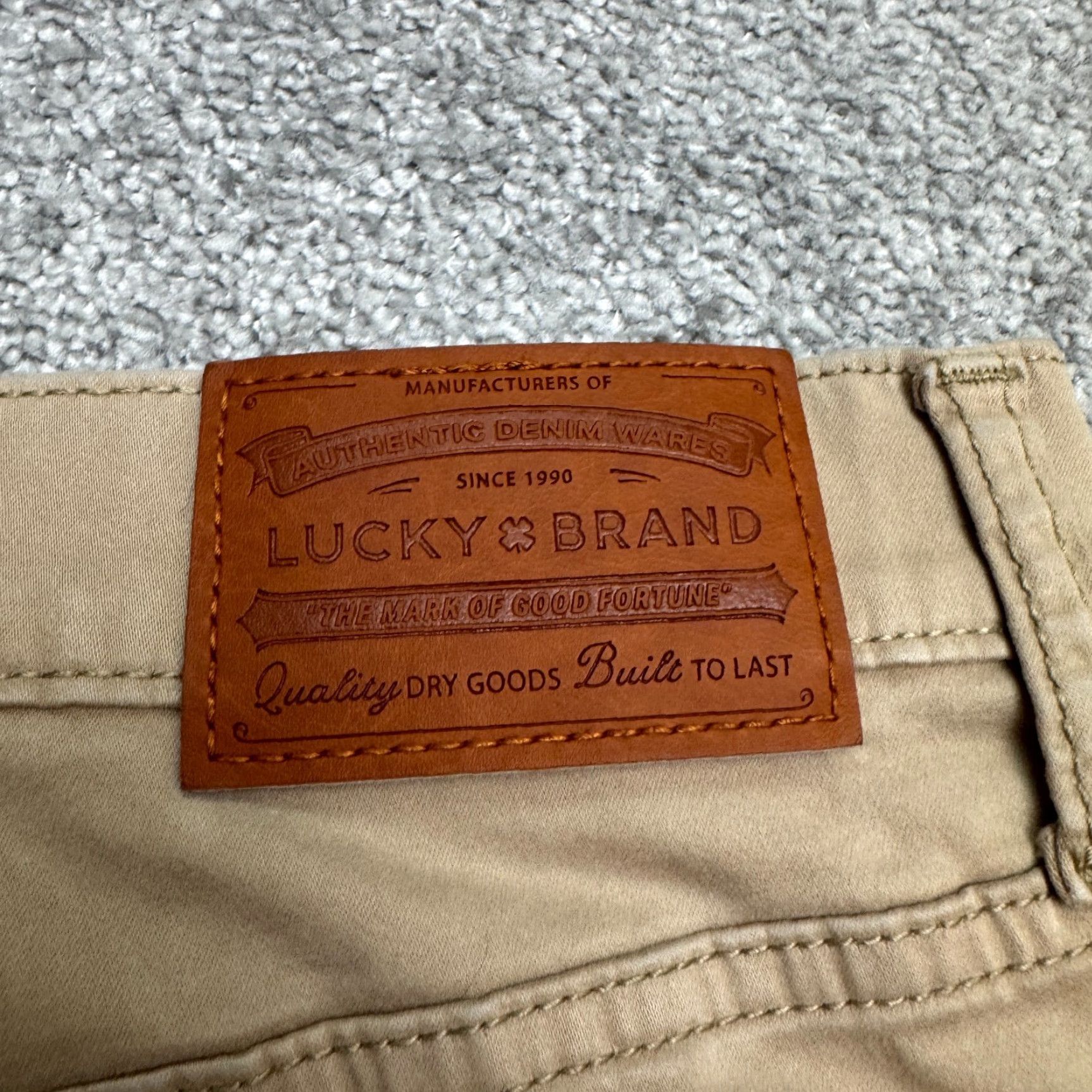 Lucky Brand Lucky Brand 223 Straight Leg Chino Pants Mens 31x32 Brown Cotton Classic Casual Workwear Trending 00s Mens Size US 31 - 4 Thumbnail
