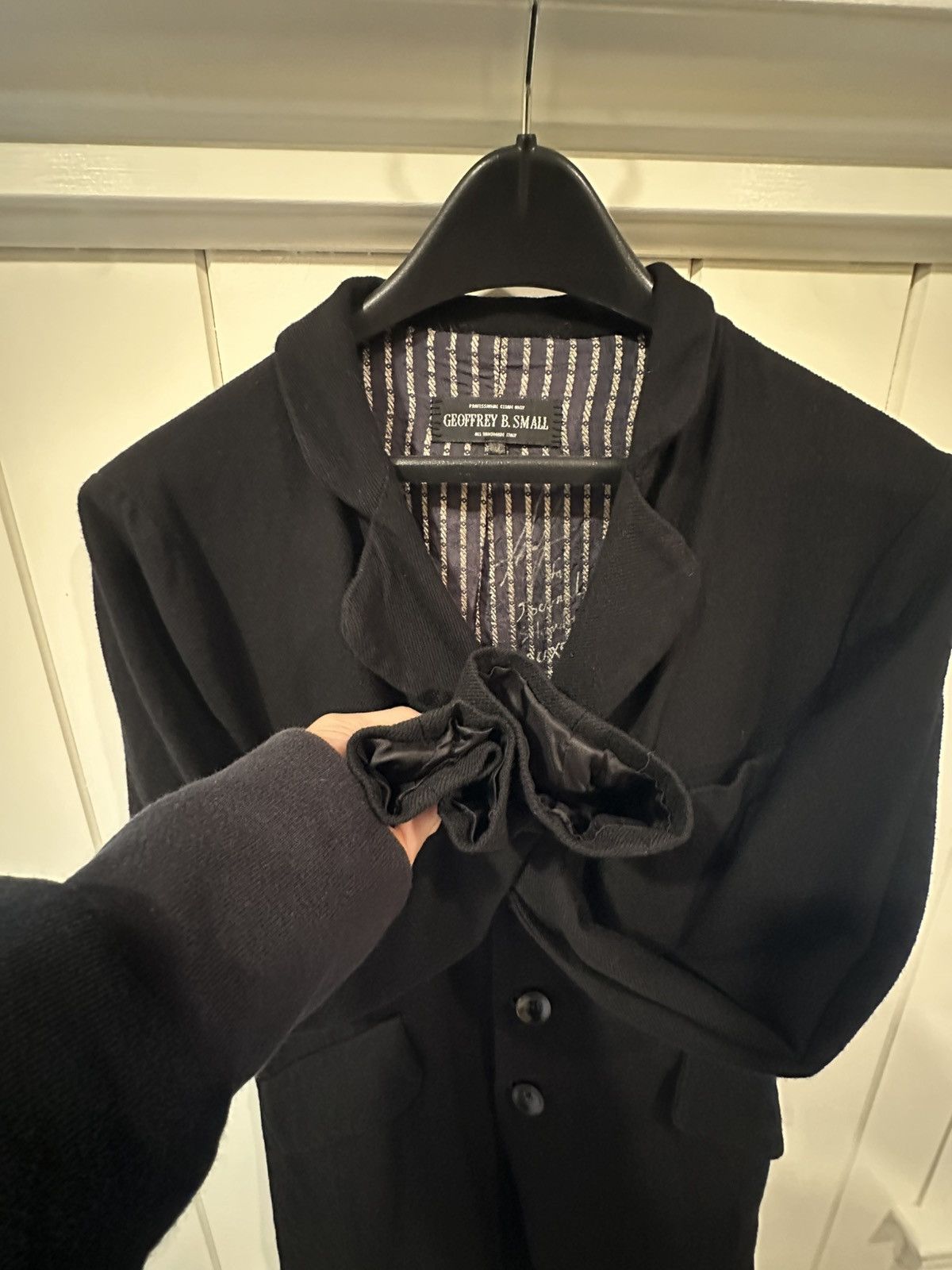 Geoffrey B. Small Geoffrey B. Small Coat Size US L / EU 52-54 / 3 - 9 Thumbnail