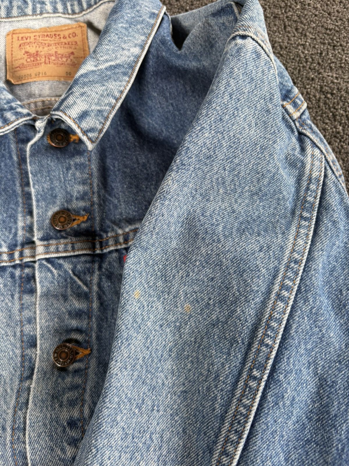 Levi's Vintage Levi’s 70506 0216 Denim Jacket Size 50 Made in USA Size US L / EU 52-54 / 3 - 9 Thumbnail