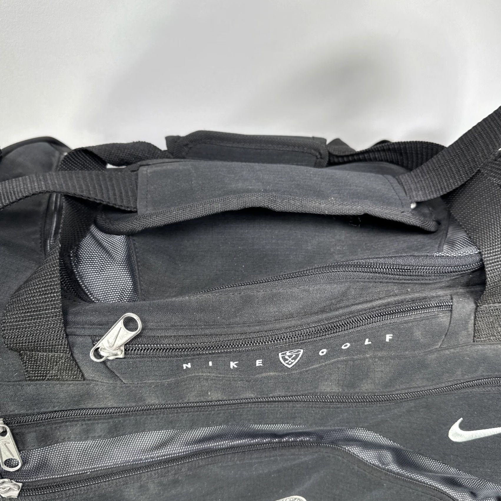 Nike VINTAGE Nike PGA Wisconsin Section Duffle Weekend Bag Big Blue Nike Golf Bag Duffle Mens Womens Unisex 90s Duffle Bag Size ONE SIZE - 6 Thumbnail