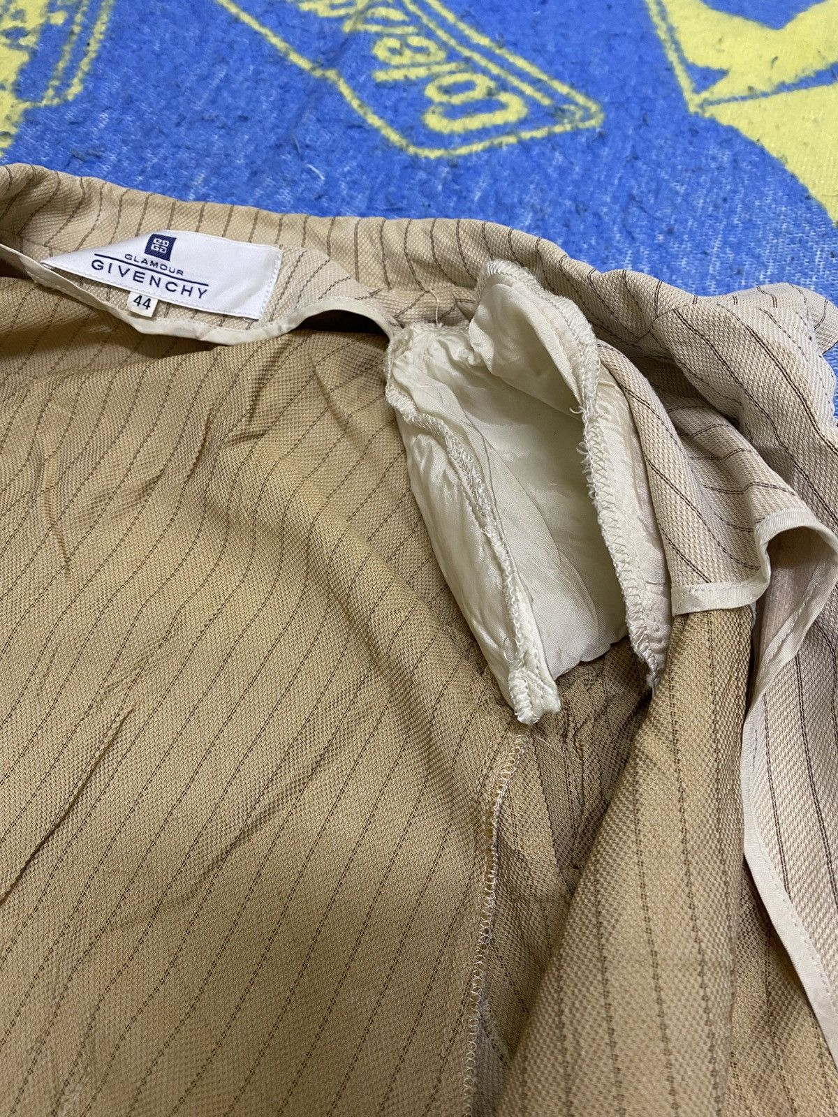 Givenchy GIVENCHY Glamour Vintage Luxury Designers Size 44S - 15 Thumbnail