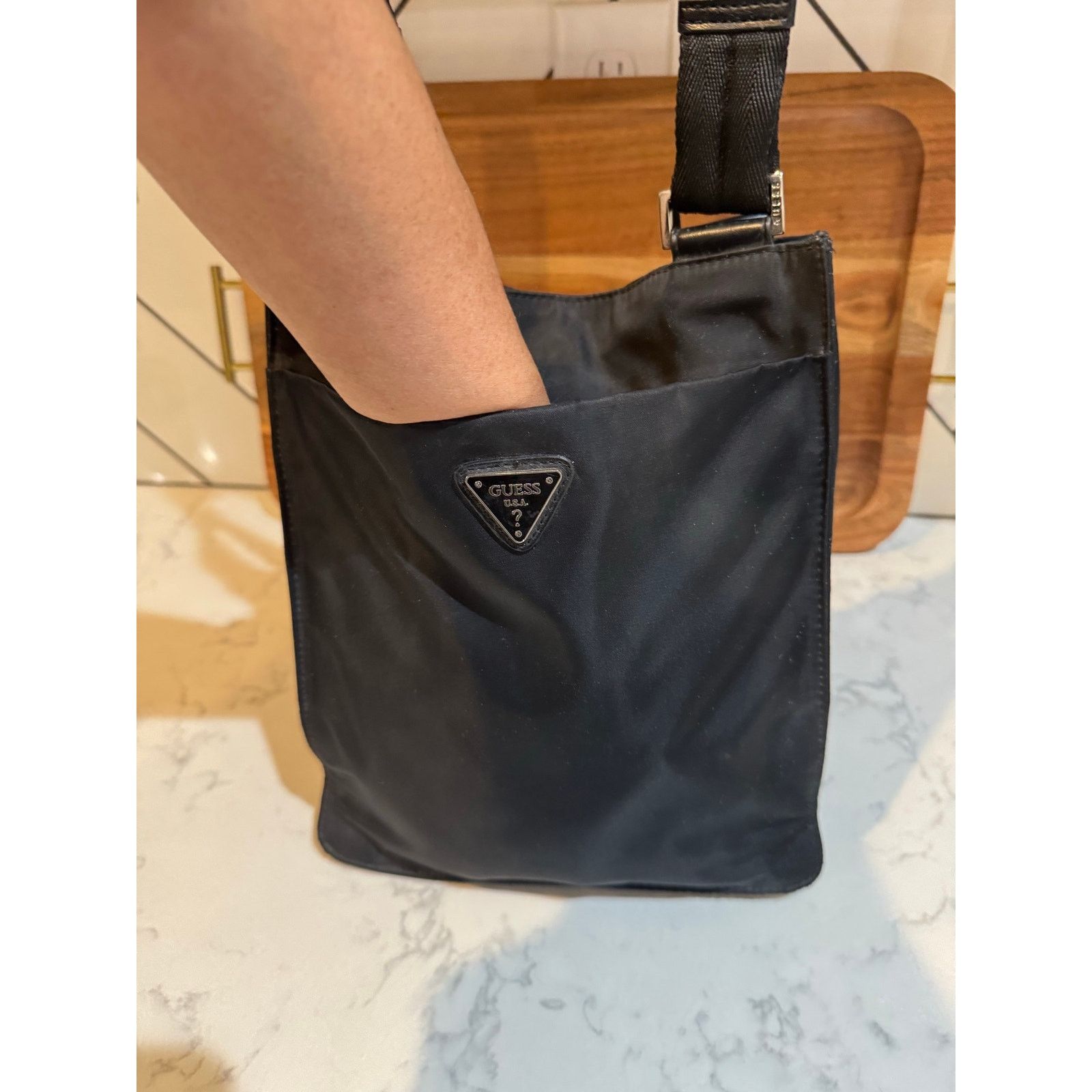 Guess vintage Guess triangle logo nylon shoulder crossbody bag Size ONE SIZE - 3 Thumbnail