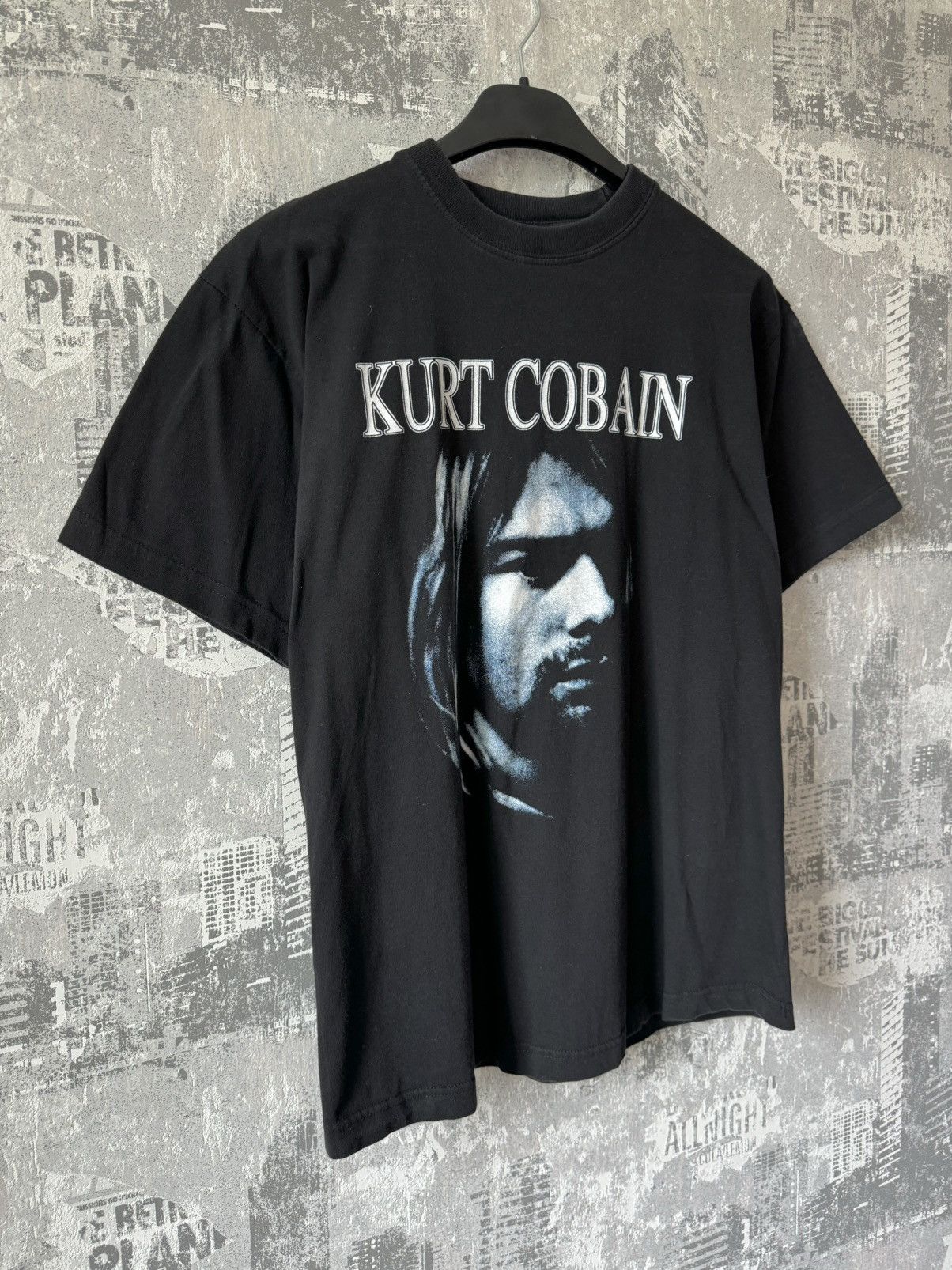 Band Tees Vintage Nirvana Kurt Cobain T-Shirt 1994 Size US M / EU 48-50 / 2 - 1 Thumbnail