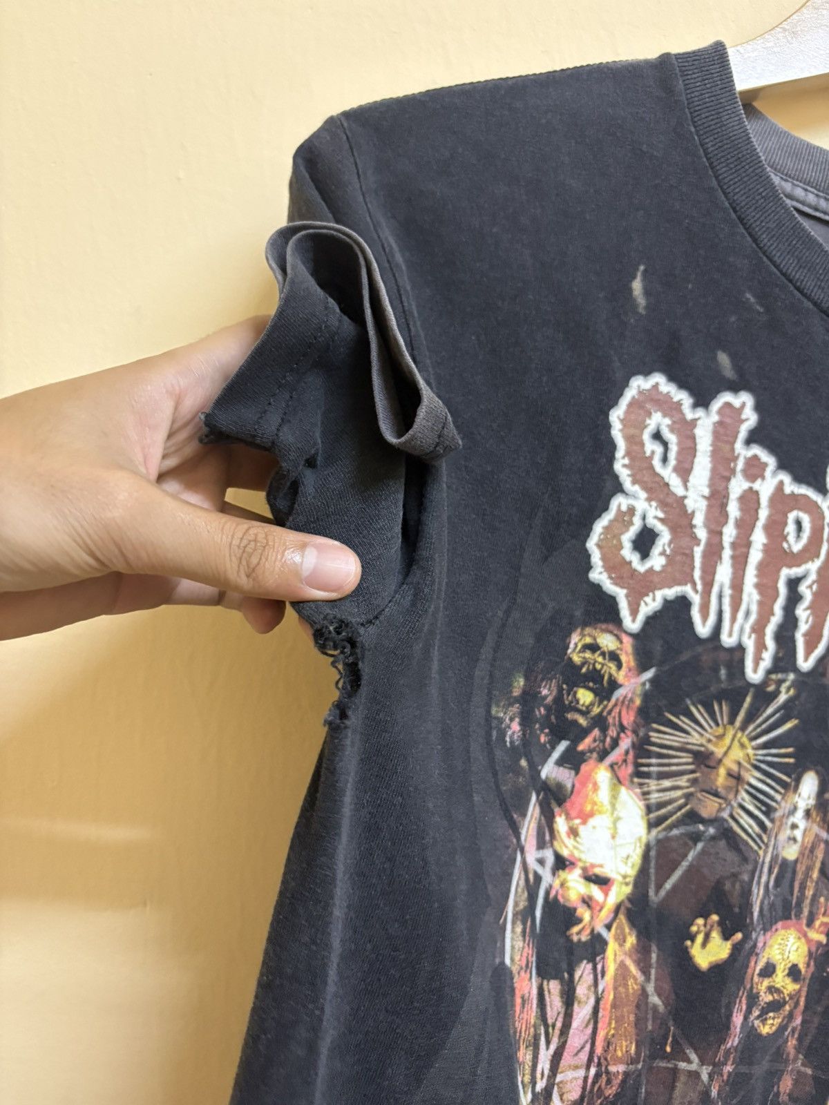 Band Tees Vintage 2004 Slipknot Band Line Up Metal T-Shirt Size US S / EU 44-46 / 1 - 16 Thumbnail