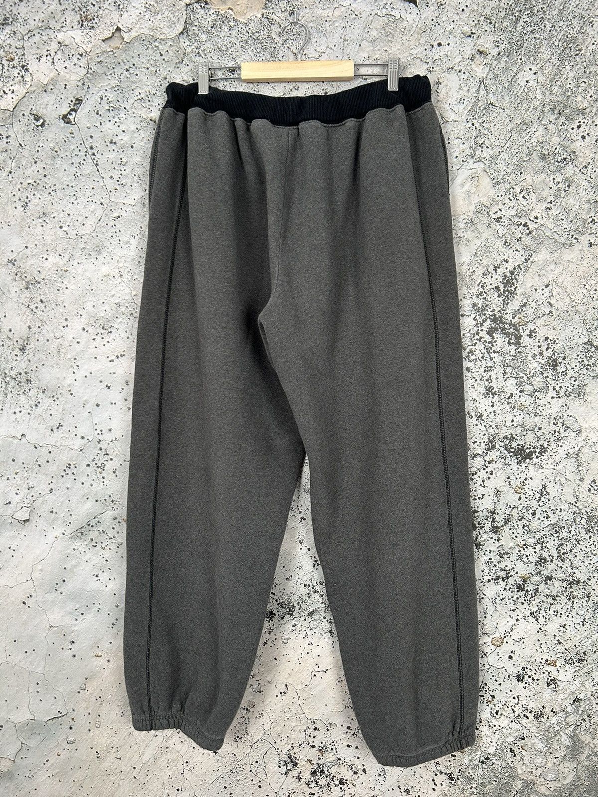 Nike Vintage Nike Y2K Swoosh Sweatpants Baggy Drill Rap Size US 36 / EU 52 - 4 Thumbnail