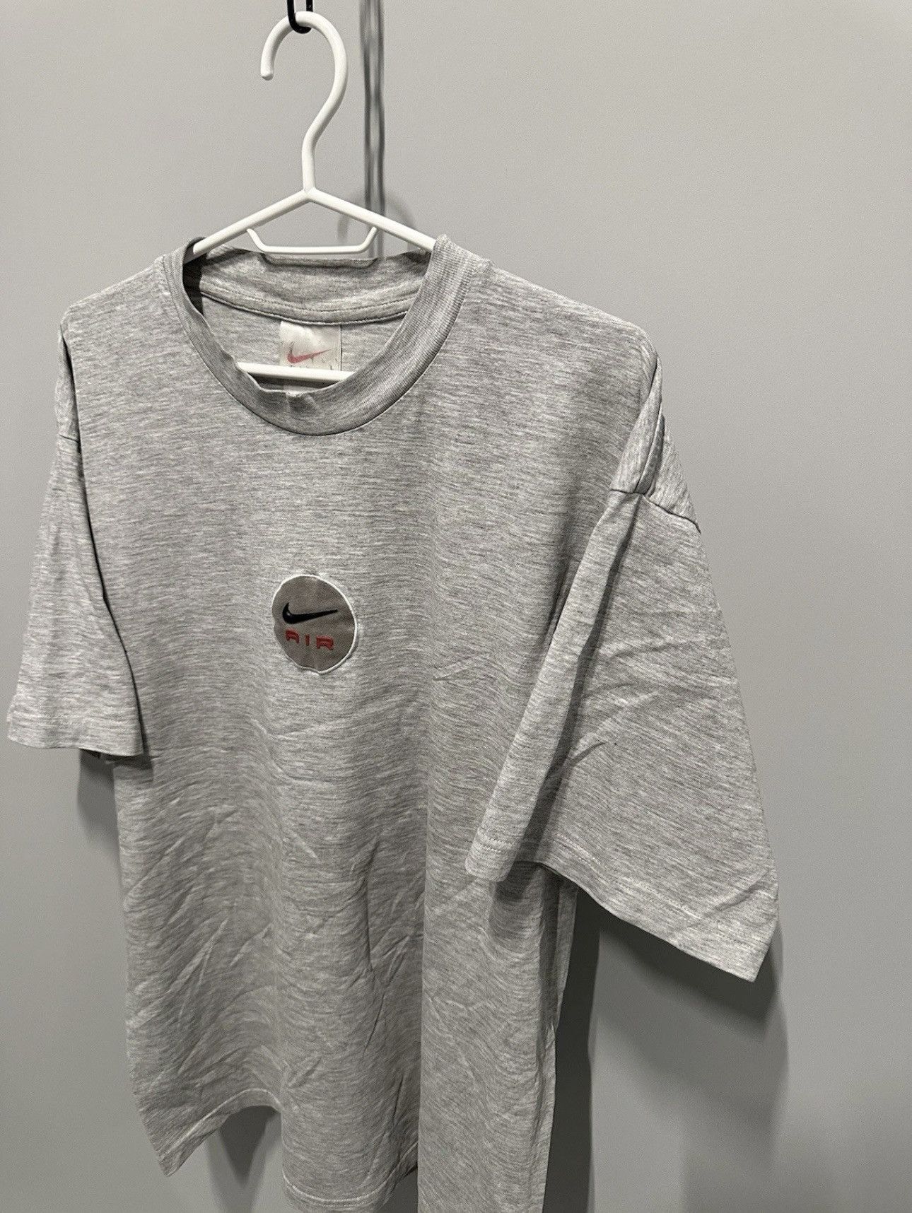 Nike Nike Vintage 90s T-Shirt 3D Logo Japanese Style Y2K Size US L / EU 52-54 / 3 - 2 Thumbnail