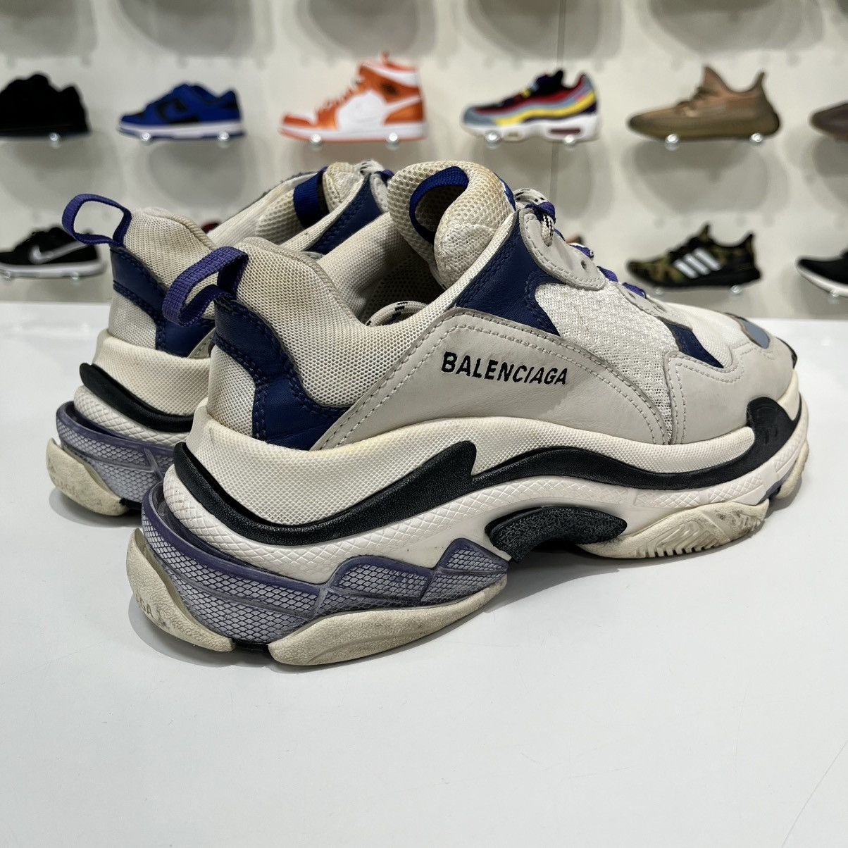 Balenciaga Balenciaga Triple S White/Purple (W) Size US 10 / IT 40 - 6 Thumbnail