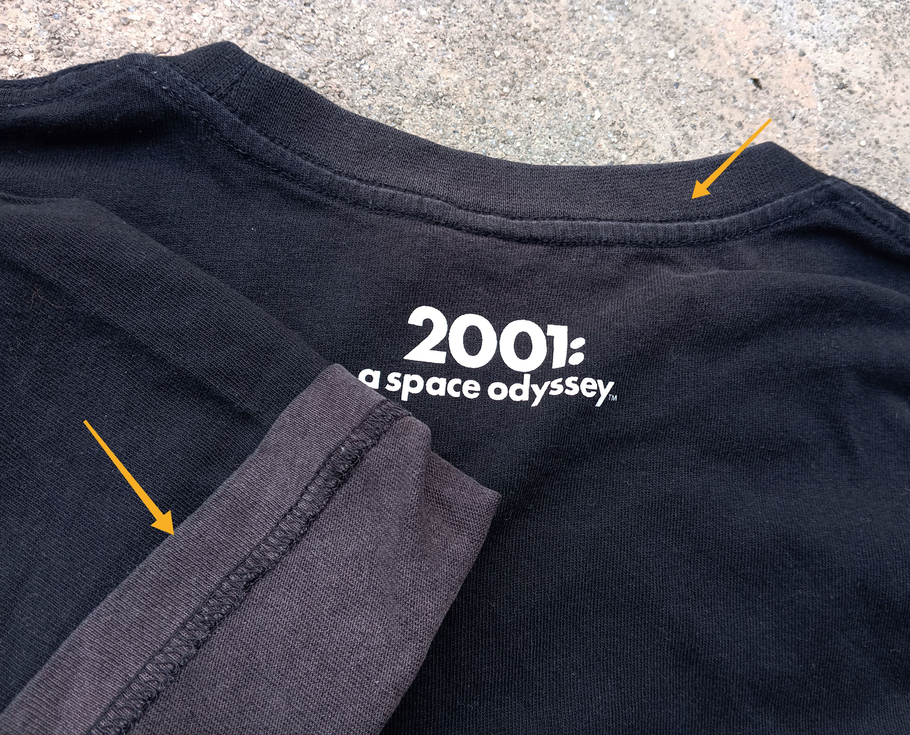 GU 2pcs 2001: Space Odyssey 🛸 Movie Sci-fi Tshirts 🎬 Size US L / EU 52-54 / 3 - 5 Thumbnail