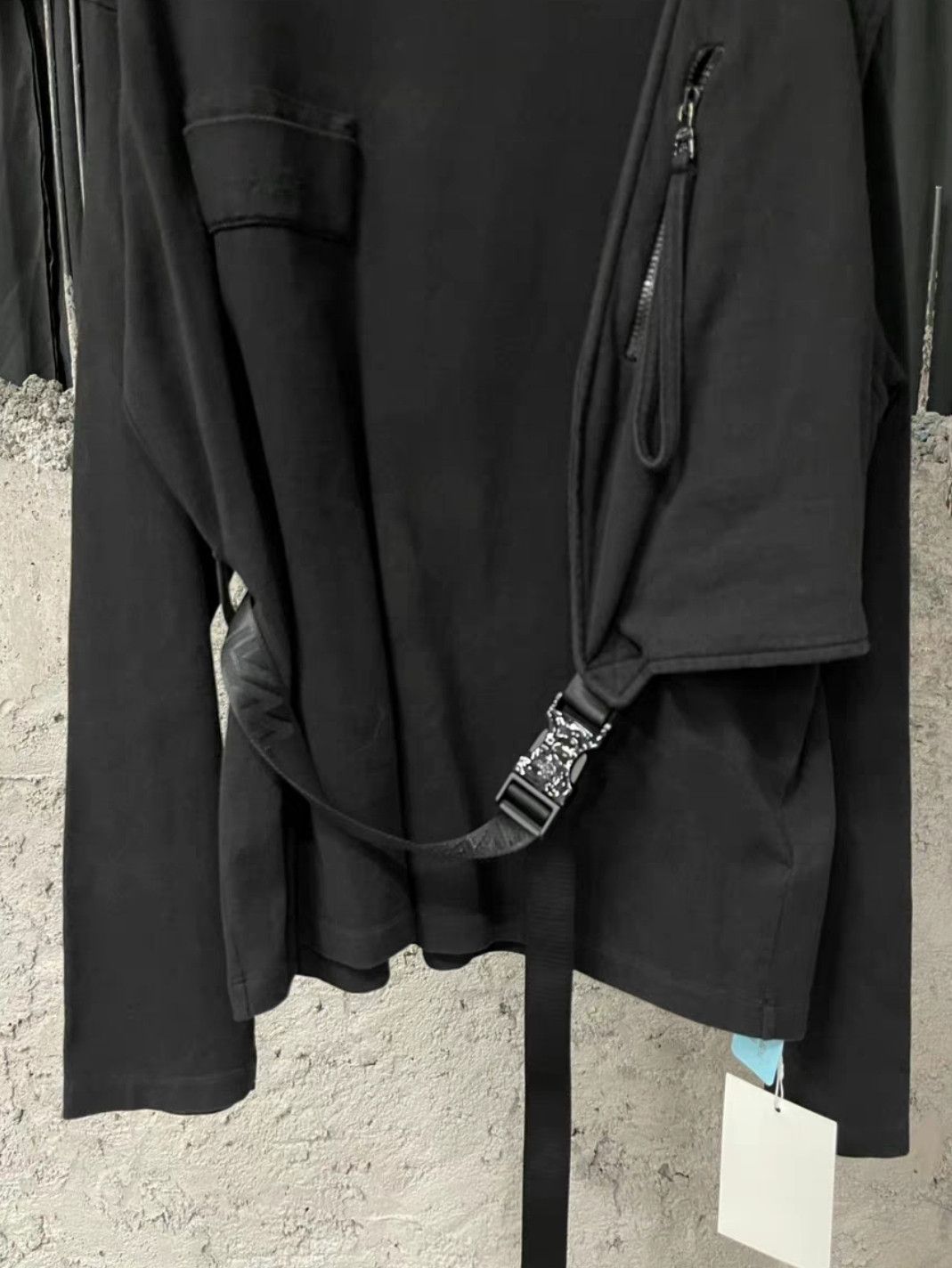 Louis Vuitton Louis Vuitton size s Tactical Vest Strap sweatshirt Size US S / EU 44-46 / 1 - 4 Thumbnail