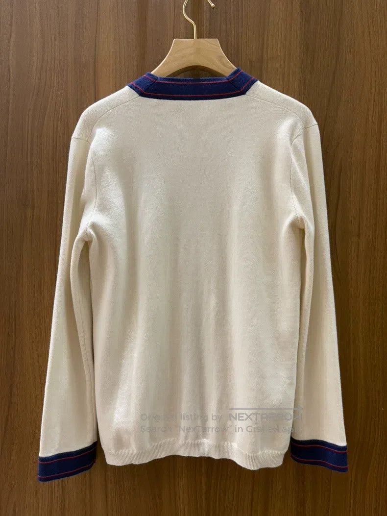 Gucci Gucci White cardigan with bee embroidery pattern coat Size XS / US 0-2 / IT 36-38 - 2 Thumbnail