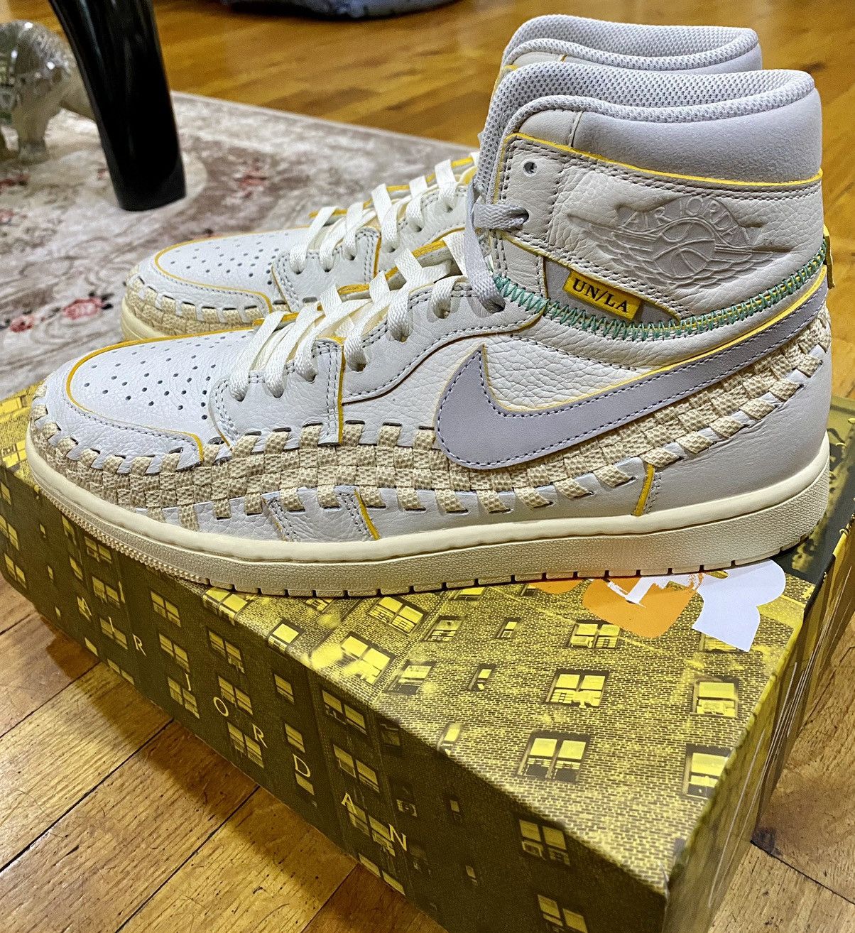 Jordan Brand UNION LA x Jordan 1 “Bephies Beauty Supply” Size US 10.5 / EU 43-44 - 1 Thumbnail