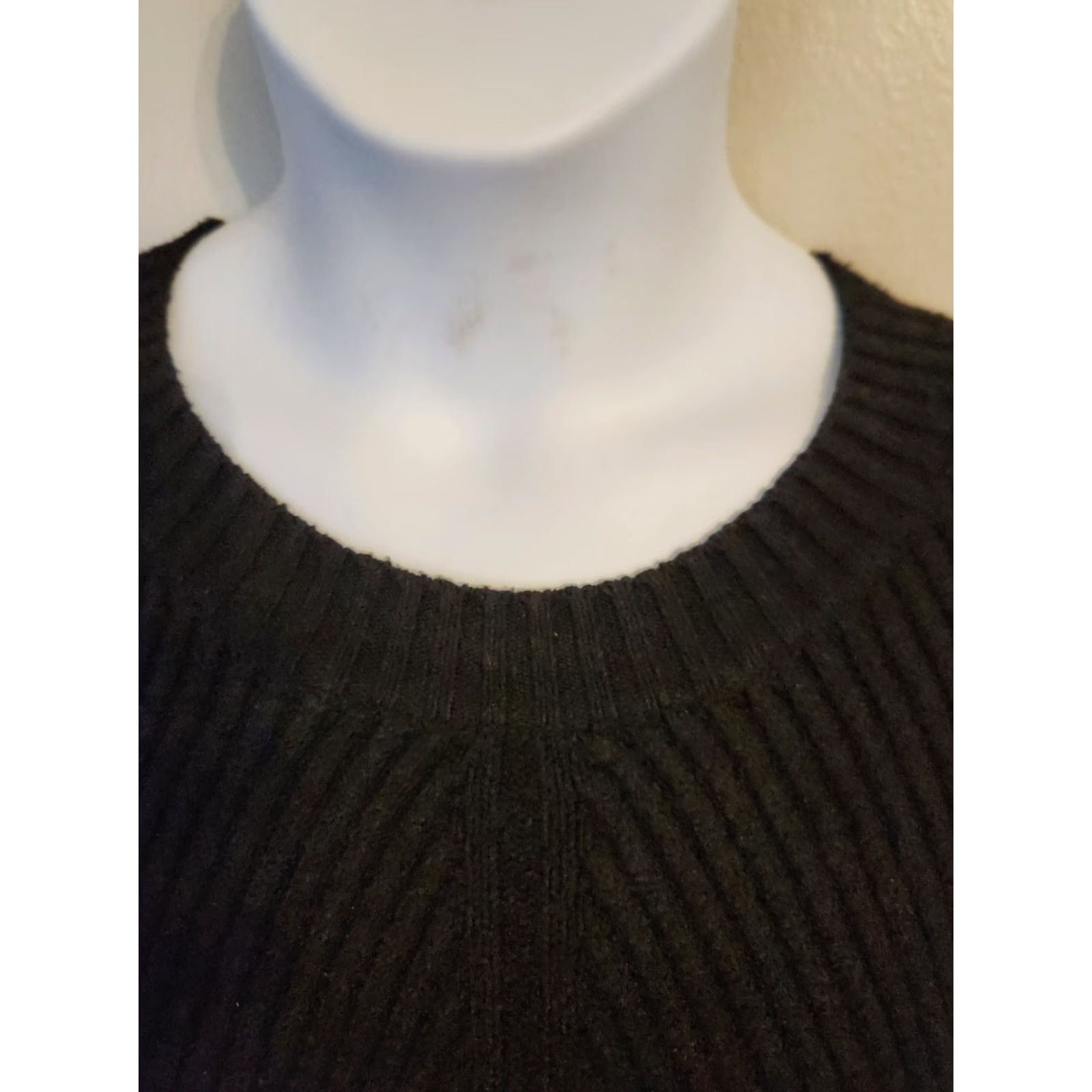 Vintage **Simply Vera Vera Wang Solid Black 2X XXL Knit Sweater** User: Simply Vera Vera Wang Solid Black Knit Sweater 2X XXL Size XXL / US 16-18 / IT 52-54 - 2 Thumbnail
