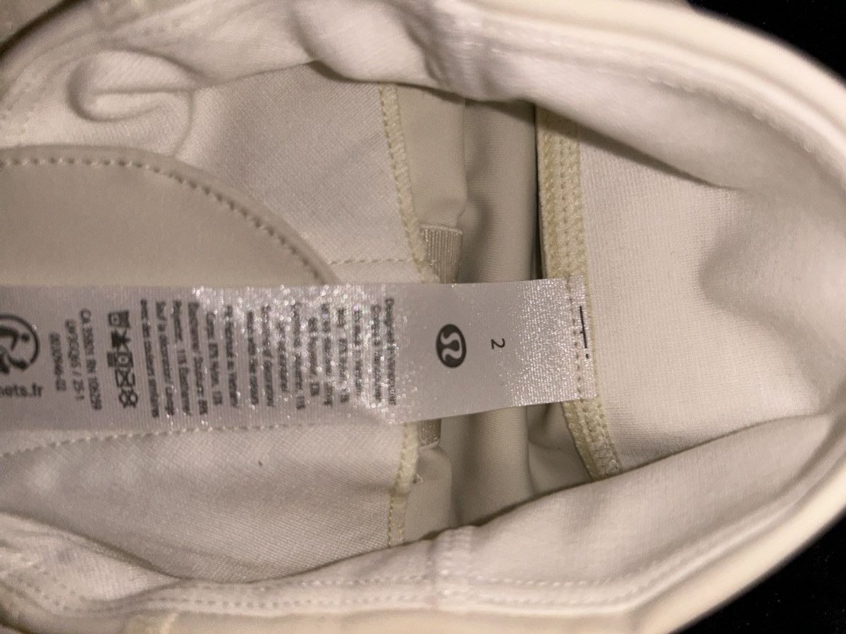 Lululemon Lululemon top cream color Size S / US 4 / IT 40 - 4 Thumbnail