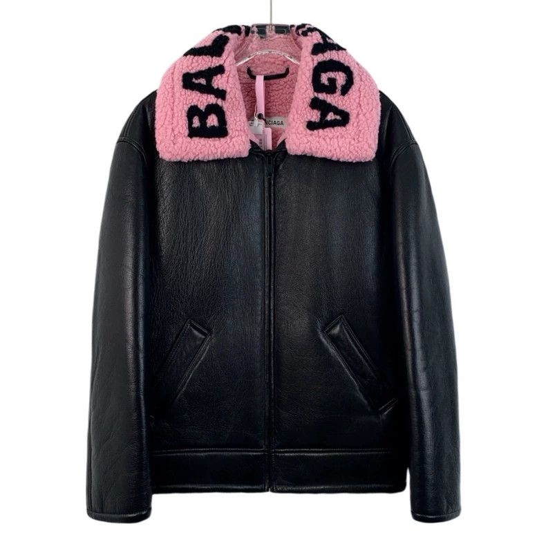 Other Balenciaga size 34 Black sheepskin logo monogrammed fur co Size XXS / US 00 / IT 34 - 1 Thumbnail
