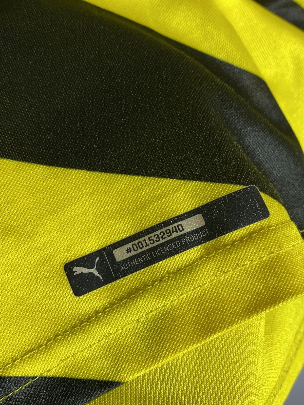Puma #25 Sokratis Puma BVB Borussia Dortmund 2014/15 Jersey Size US M / EU 48-50 / 2 - 8 Thumbnail