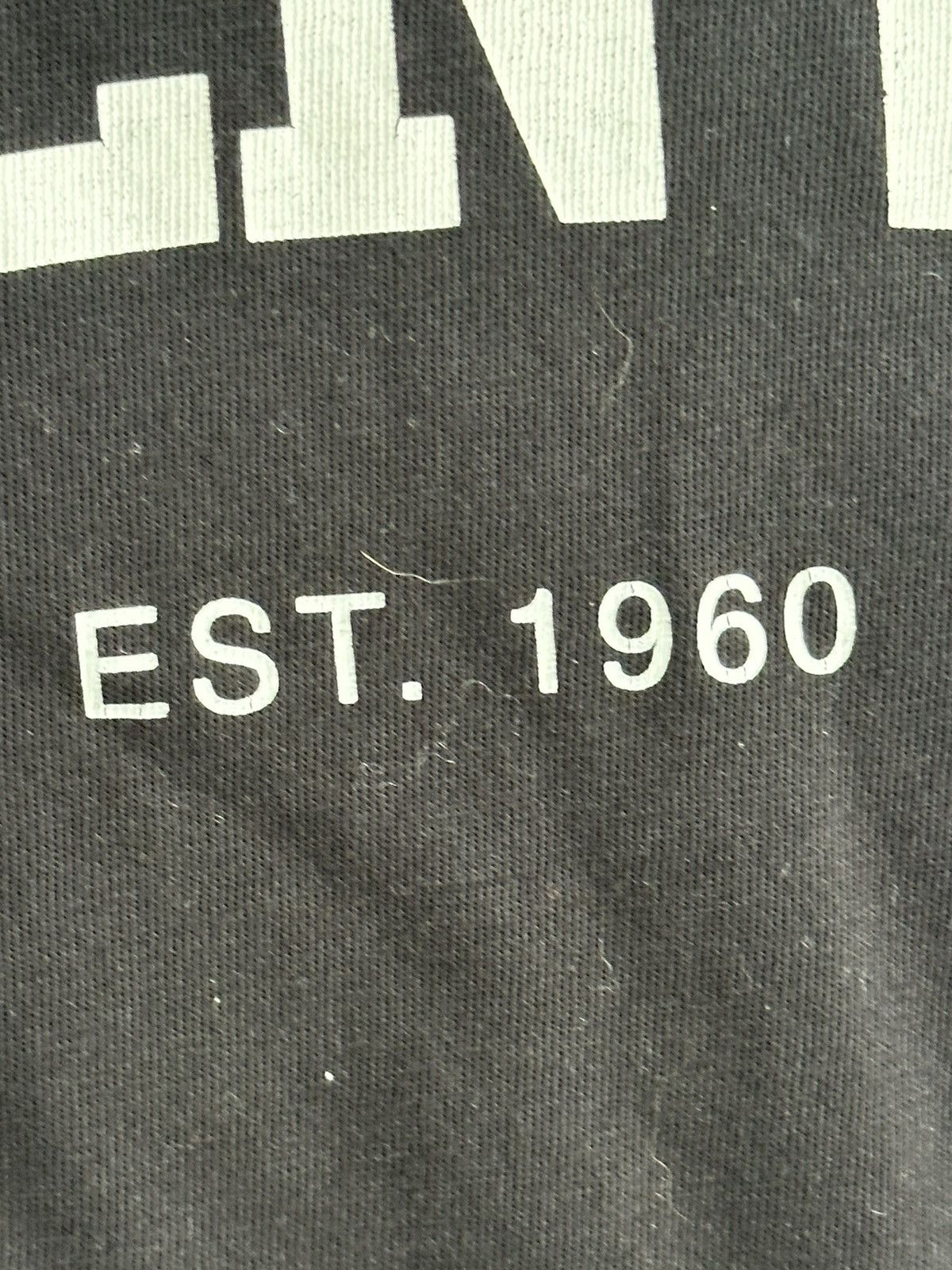 Valentino 🔥VALENTINO BIG LOGO T-SHIRT🔥 Size US S / EU 44-46 / 1 - 3 Thumbnail