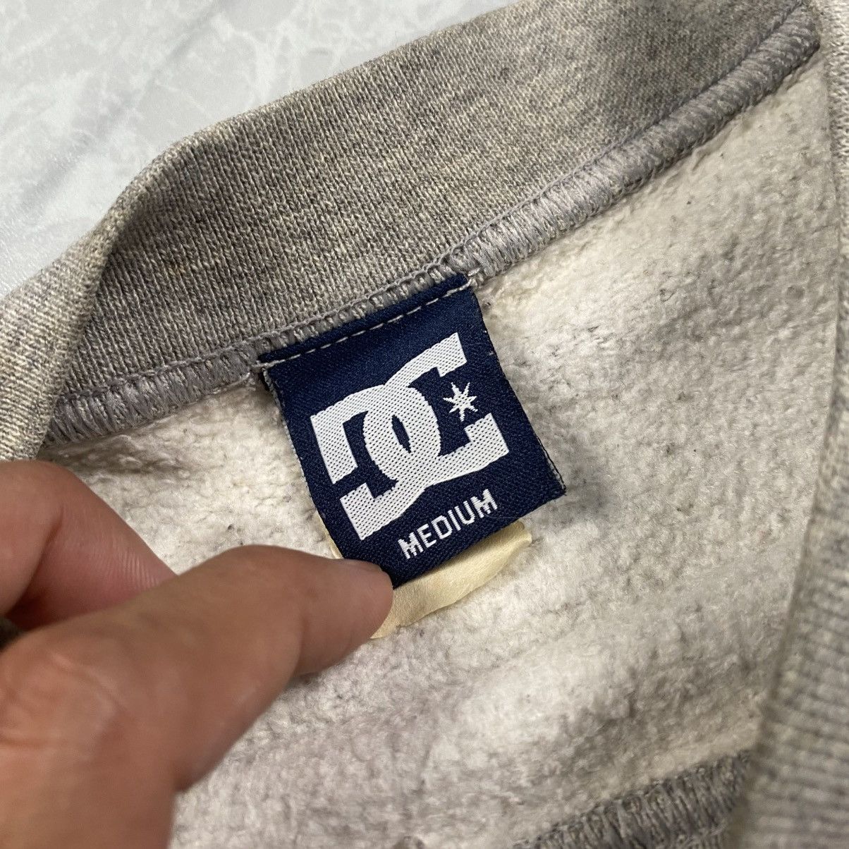 Shorty's Skateboards Vintage Late 90s DCShoeCoUSA Skateboard Crewneck Size US M / EU 48-50 / 2 - 8 Thumbnail