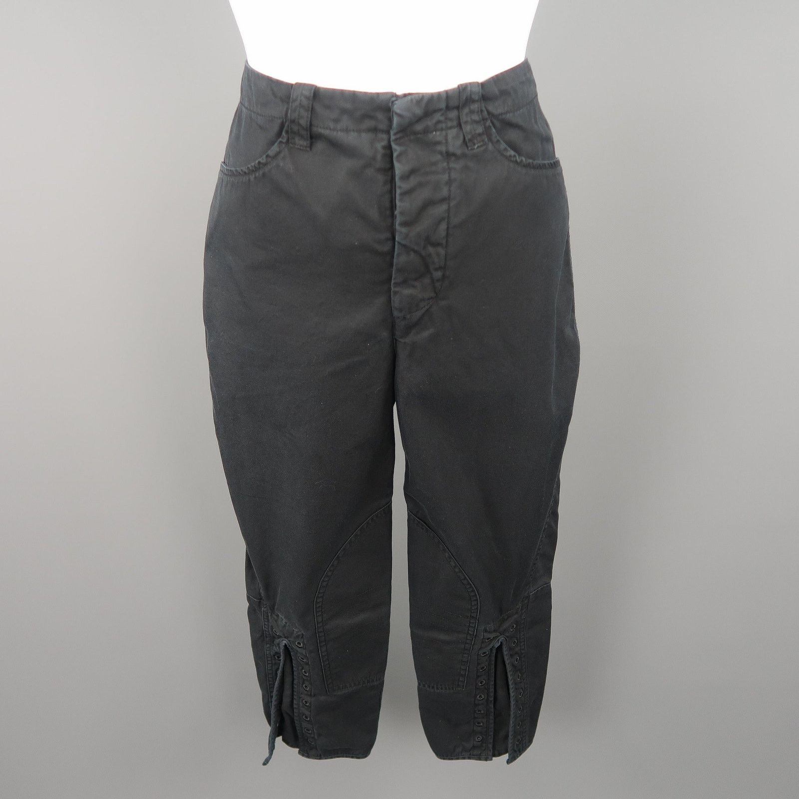 Balenciaga BALENCIAGA Size 6 Black Cotton Solid Casual Pants Size 28" / US 6 / IT 42 - 1 Thumbnail
