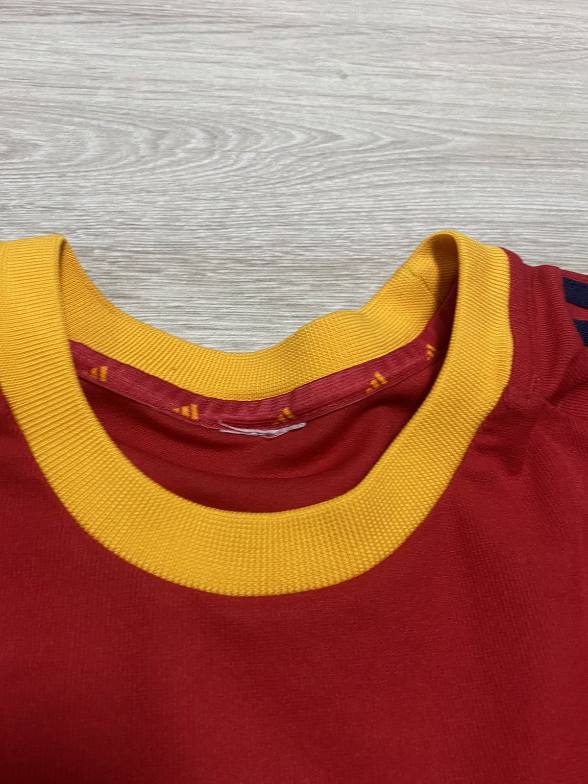 Adidas Vintage Adidas Jersey Spain National Team 2002/03 size XL Size US XL / EU 56 / 4 - 4 Thumbnail