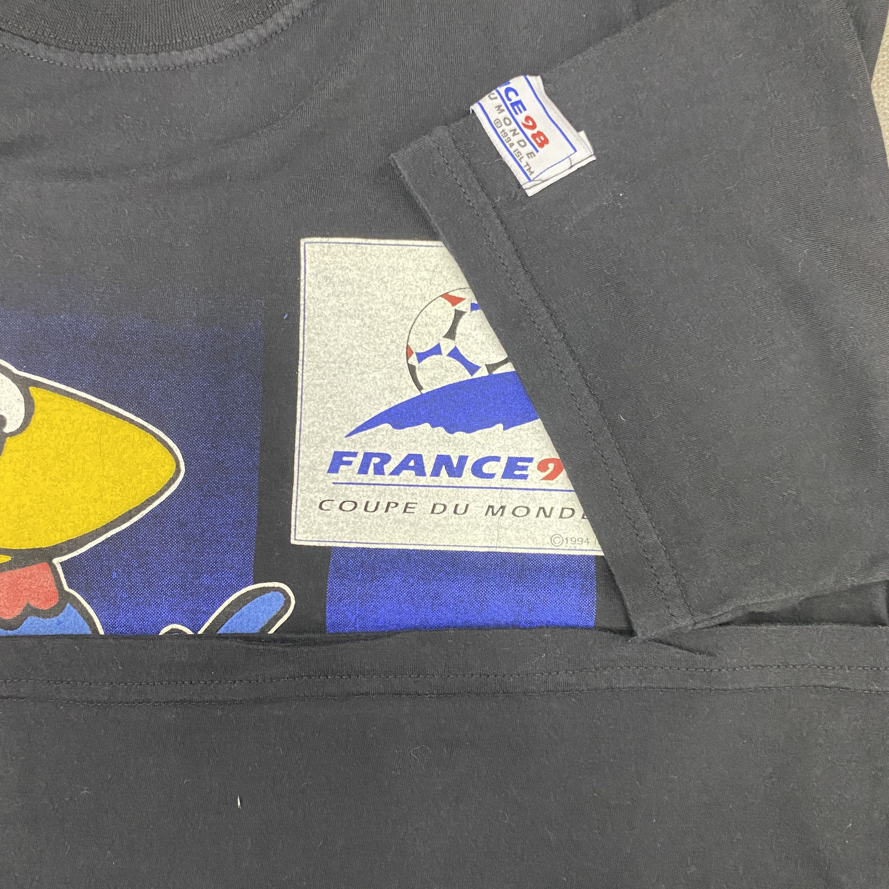 Vintage Vintage France 1998 World Cup Mascot TShirt - I056 Size US L / EU 52-54 / 3 - 9 Thumbnail