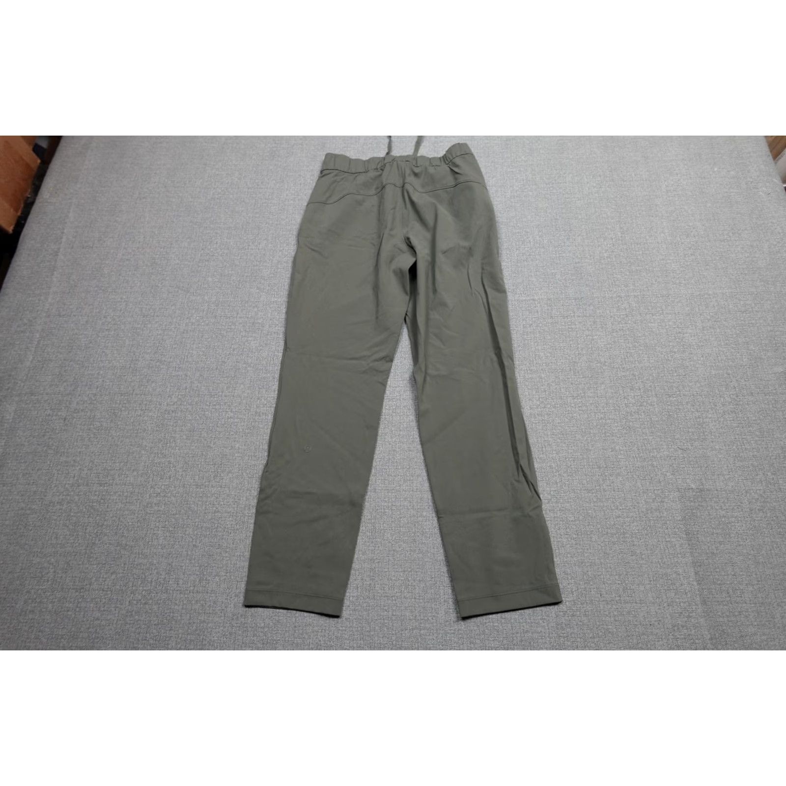 Lululemon Lululemon On The Fly Pants Womens 4 Green Straight Leg Woven Ankle Elastic Pockets 7/8 Size 27" / US 4 / IT 40 - 3 Thumbnail
