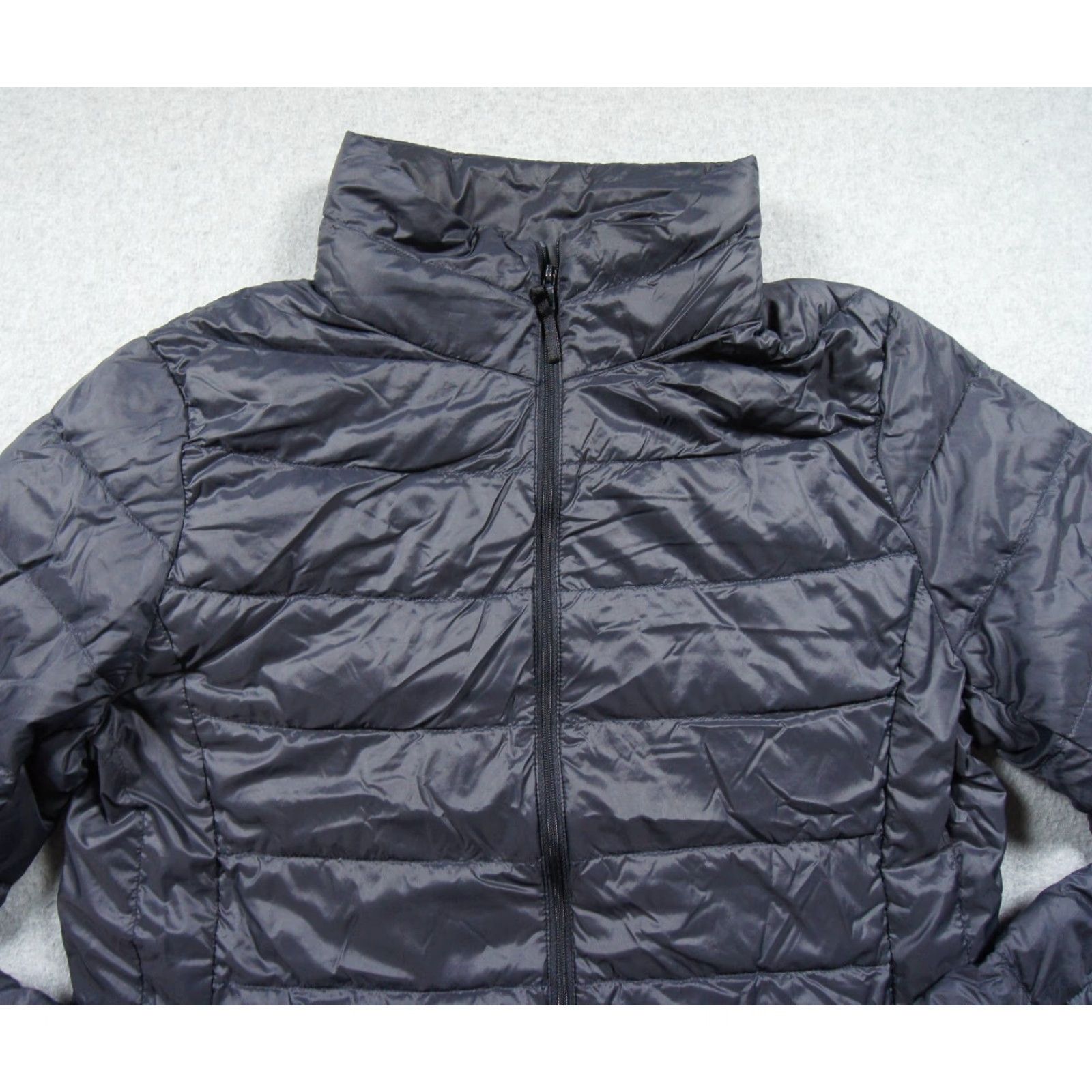 Uniqlo Uniqlo Jacket Womens Large Gray Puffer Lightweight Down Filled Outdoors Ladies Size L / US 10 / IT 46 - 2 Thumbnail