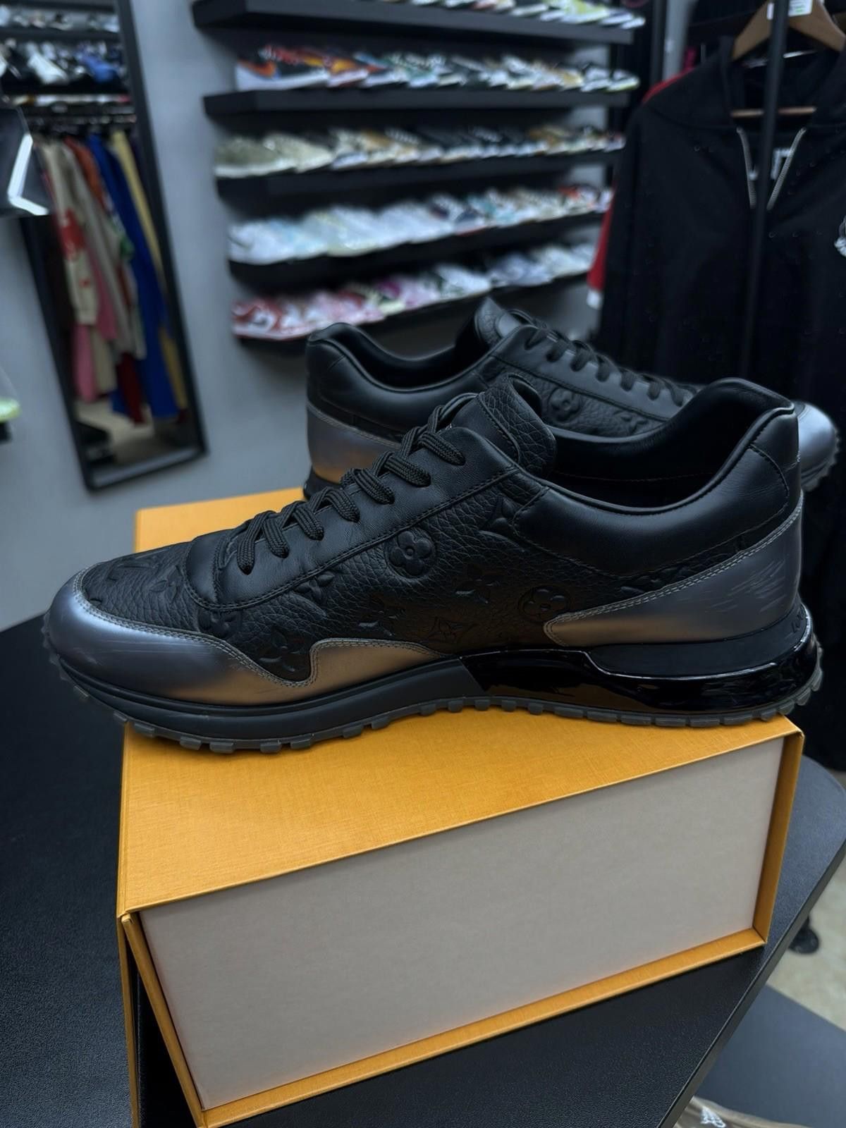 Louis Vuitton Size 10.5LV/11.5US - Louis Vuitton Run Away Triple Black Size US 11.5 / EU 44-45 - 10 Thumbnail