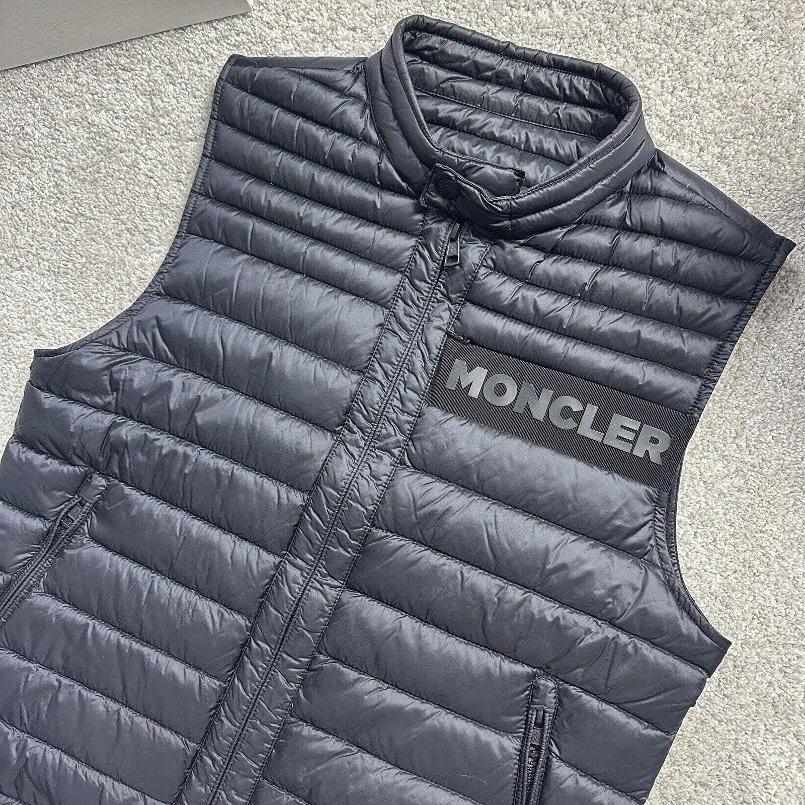 Moncler Moncler Roussilon Gilet Black - Size 2 (S) - Excellent Size US S / EU 44-46 / 1 - 2 Thumbnail