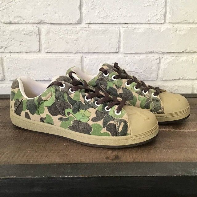 Bape BAPE × KAWS ULTRA SKULL STA sneakers Bendy ABC camo NIGO APE Size US 9.5 / EU 42-43 - 1 Thumbnail