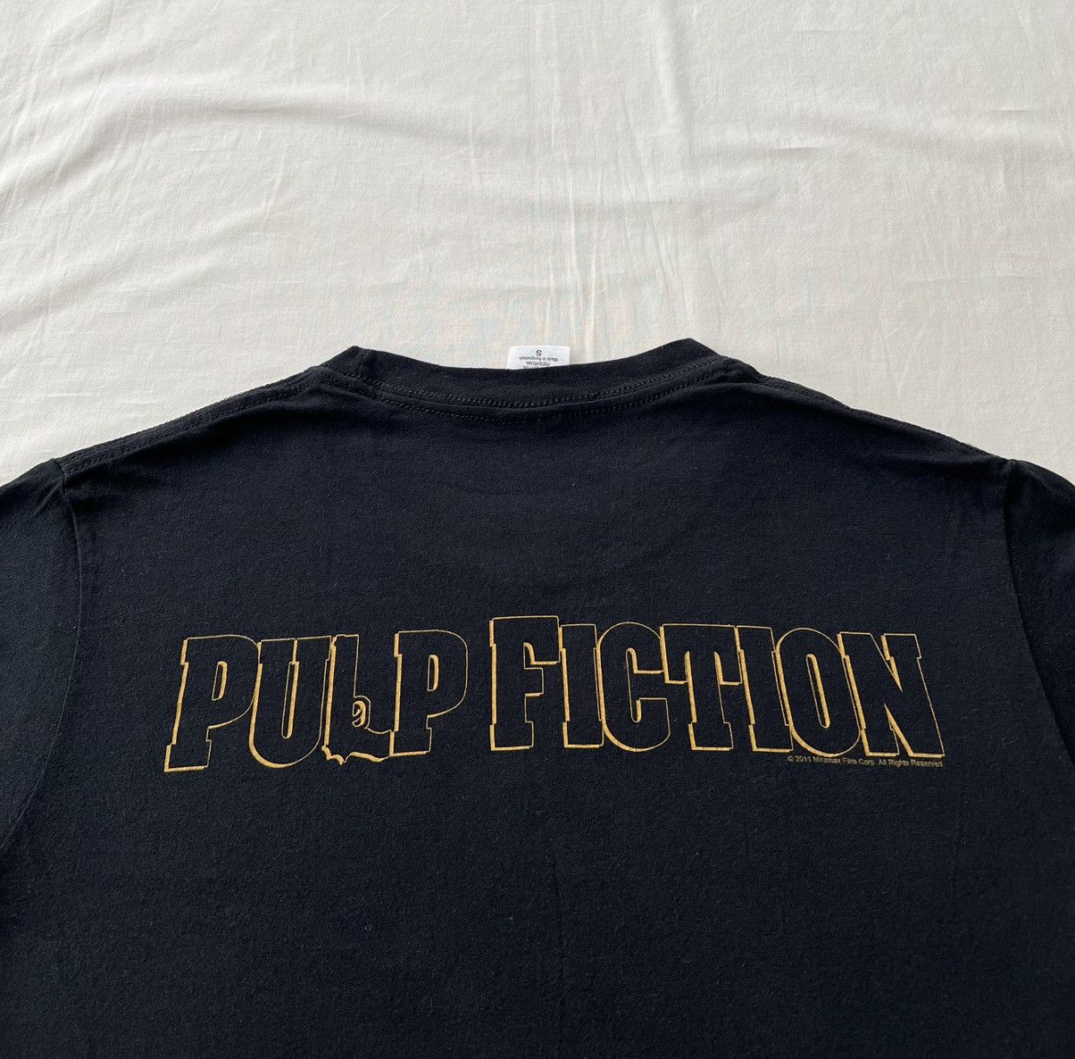 Vintage Vintage 2011 Pulp Fiction Bad Mother Fucker Movie T-shirt Size US S / EU 44-46 / 1 - 11 Thumbnail