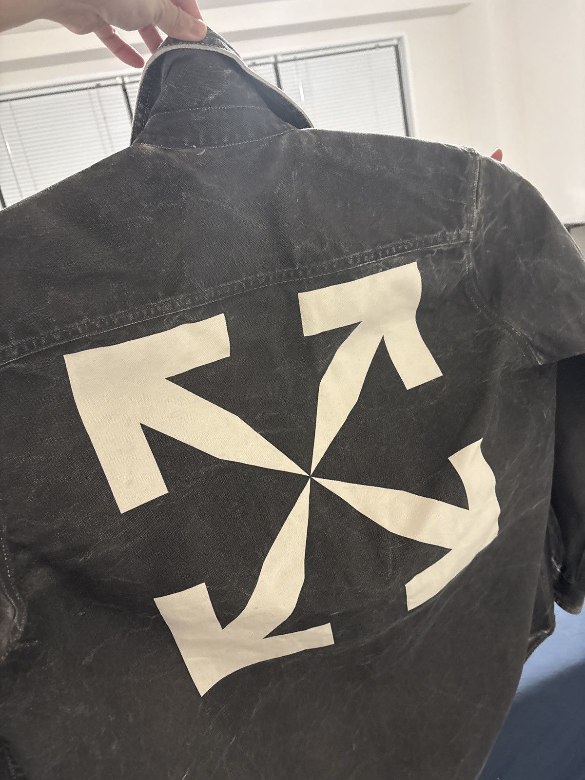 Off-White Off white Jacket, nearly new Size US M / EU 48-50 / 2 - 4 Thumbnail