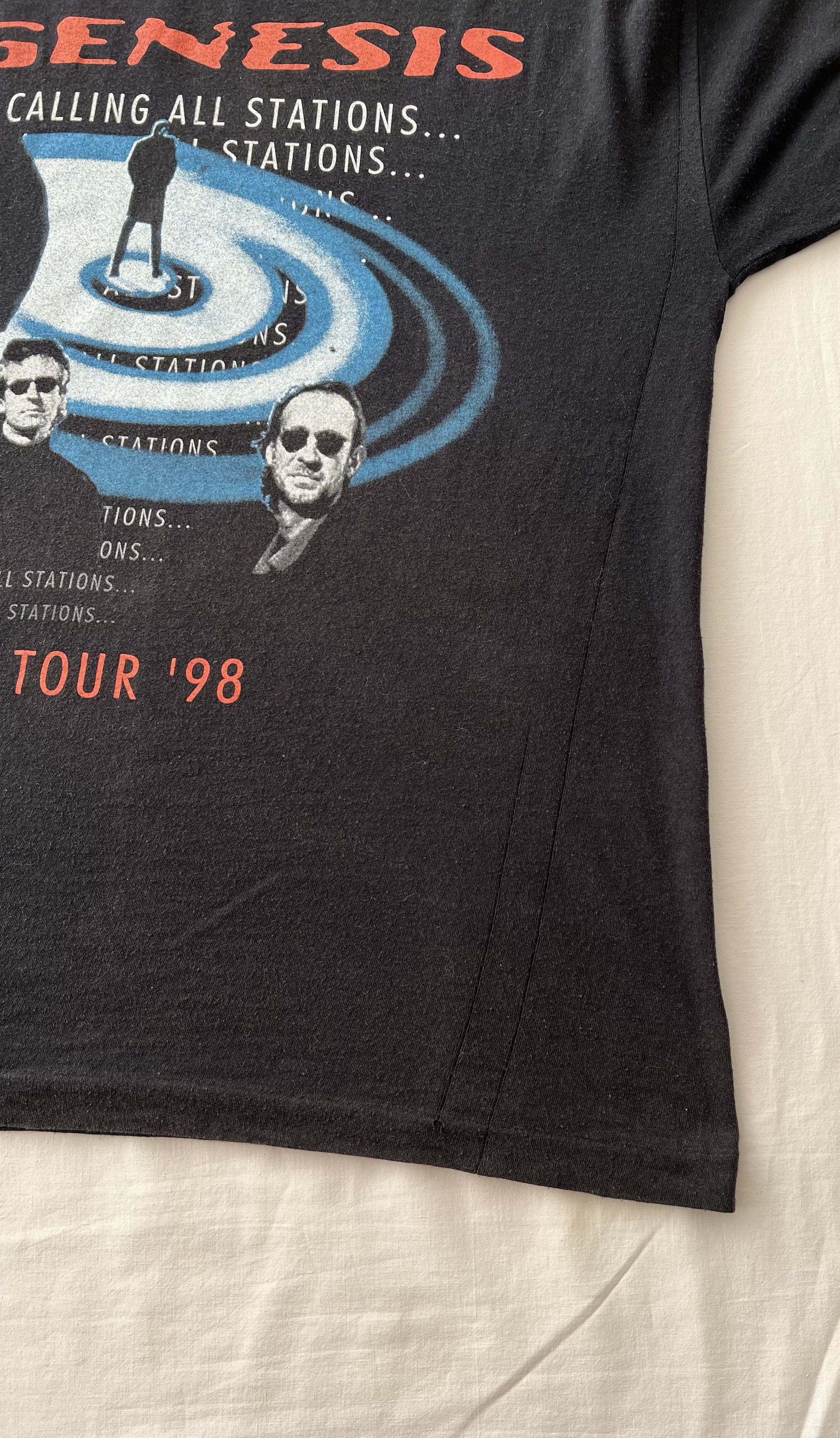 Band Tees × Vintage Vintage 1998 Genesis European Tour 98 Black Tee Size US XL / EU 56 / 4 - 8 Thumbnail